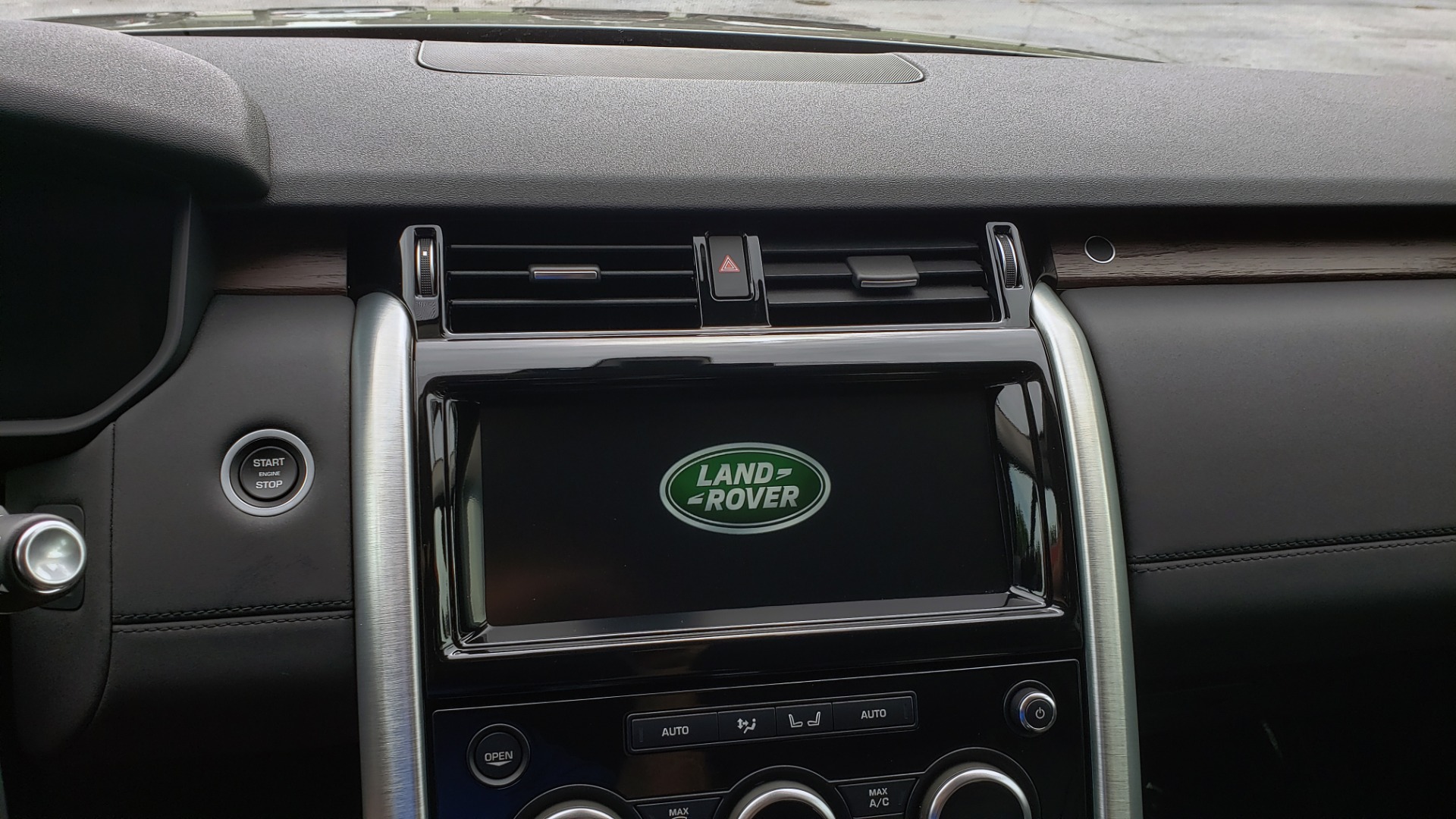 Used 2018 Land Rover DISCOVERY HSE / NAV / DRV PKG / VISION / CLIMATE / CAPABILITY / 3-ROW for sale Sold at Formula Imports in Charlotte NC 28227 50