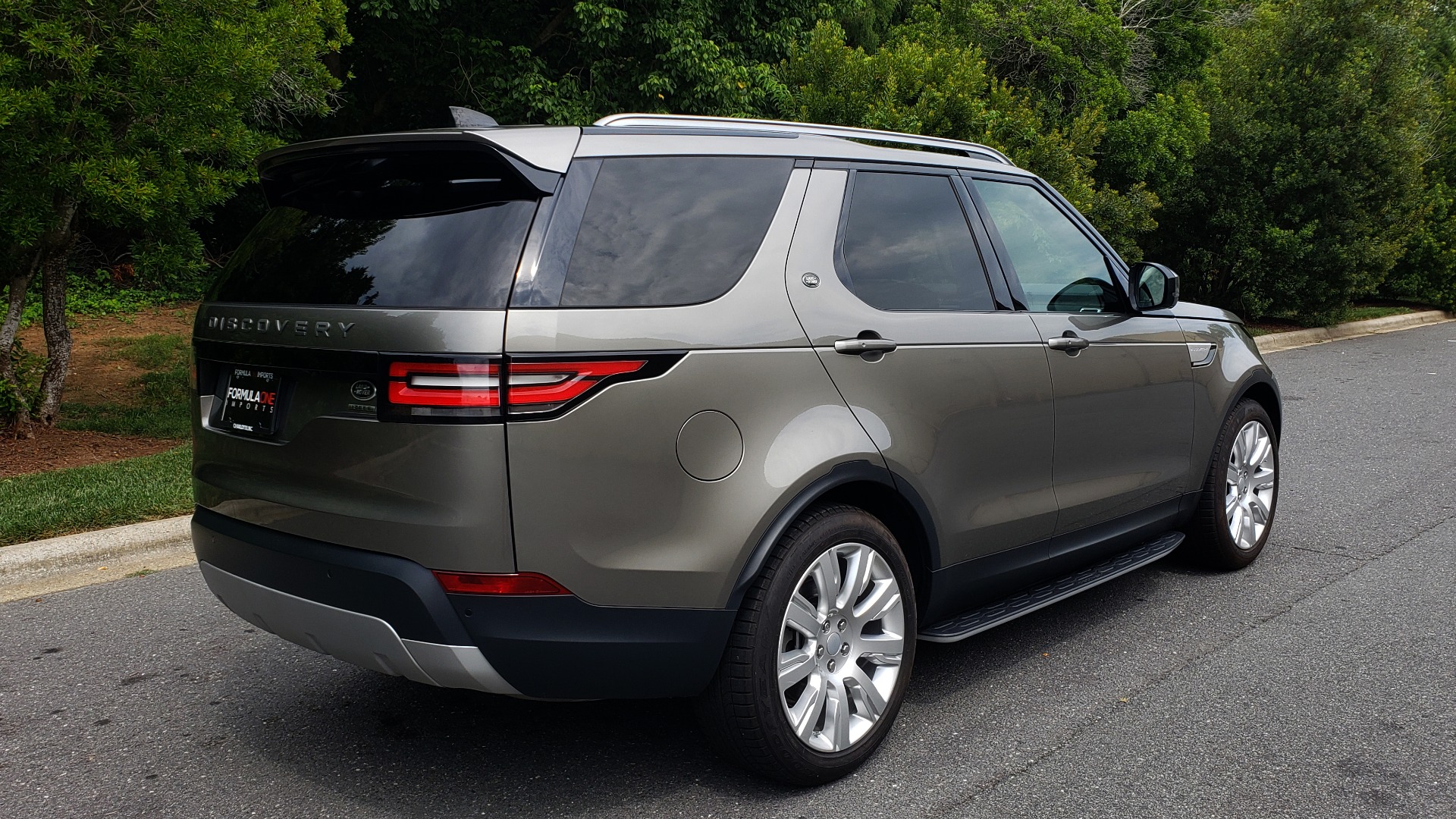 Used 2018 Land Rover DISCOVERY HSE / NAV / DRV PKG / VISION / CLIMATE / CAPABILITY / 3-ROW for sale Sold at Formula Imports in Charlotte NC 28227 6