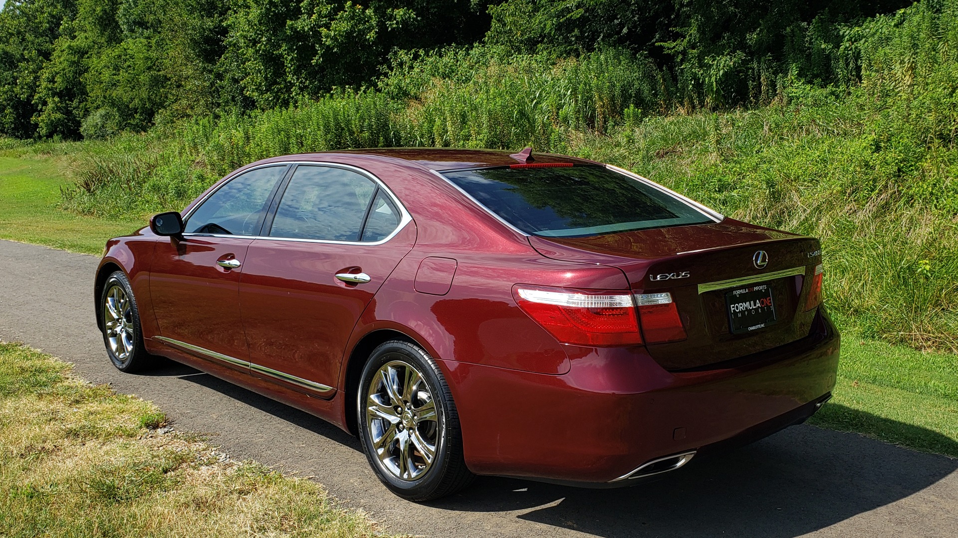 Used 2007 Lexus LS 460 LWB / LUX / NAV / SUNROOF / MARK LEVINSON SND / AIR SUSP for sale Sold at Formula Imports in Charlotte NC 28227 3