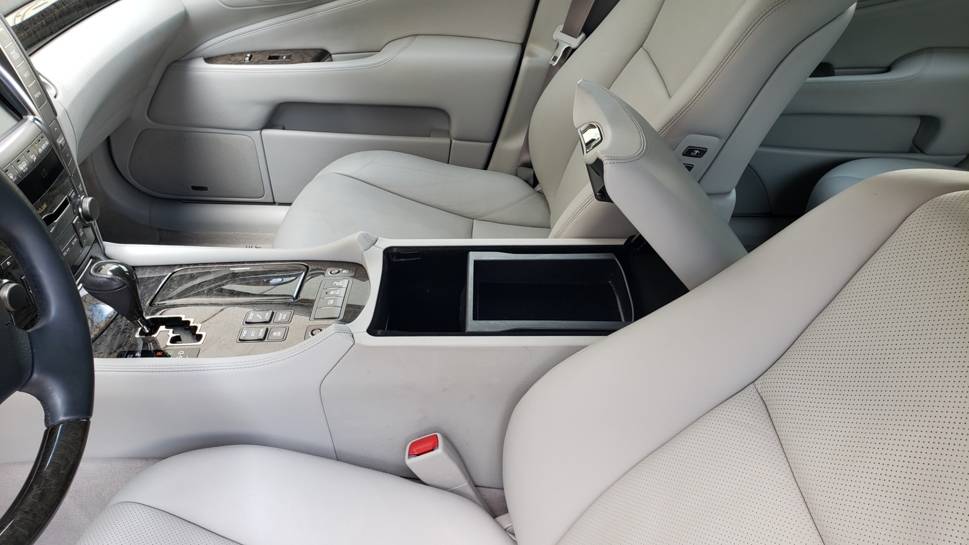Used 2007 Lexus LS 460 LWB / LUX / NAV / SUNROOF / MARK LEVINSON SND / AIR SUSP for sale Sold at Formula Imports in Charlotte NC 28227 55