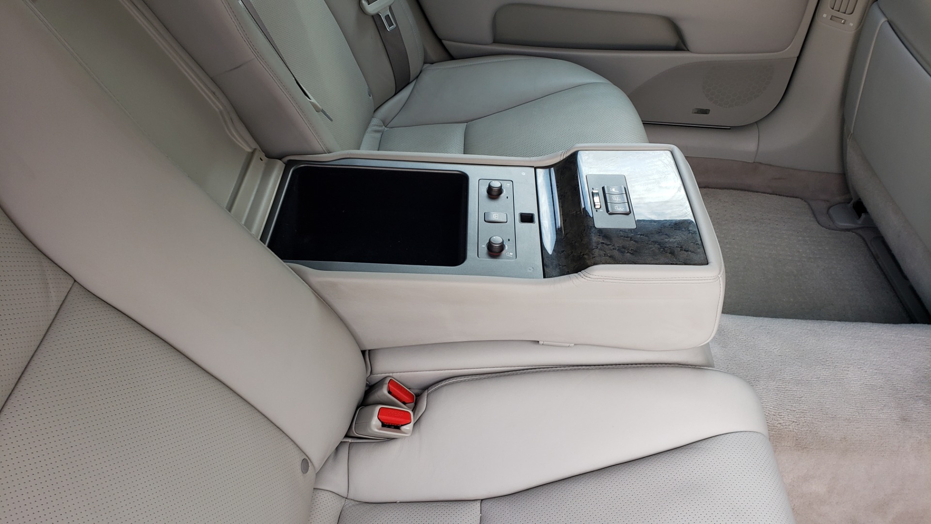 Used 2007 Lexus LS 460 LWB / LUX / NAV / SUNROOF / MARK LEVINSON SND / AIR SUSP for sale Sold at Formula Imports in Charlotte NC 28227 76