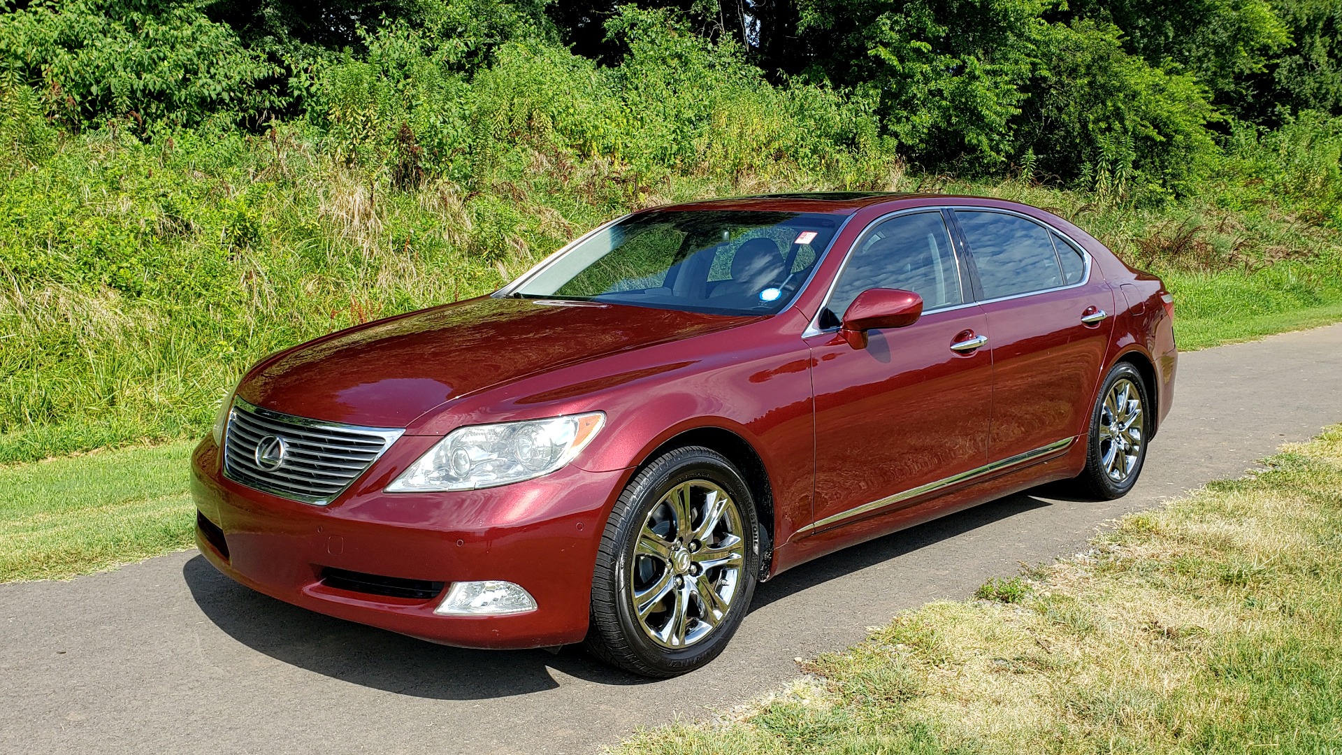 Used 2007 Lexus LS 460 LWB / LUX / NAV / SUNROOF / MARK LEVINSON SND / AIR SUSP for sale Sold at Formula Imports in Charlotte NC 28227 1