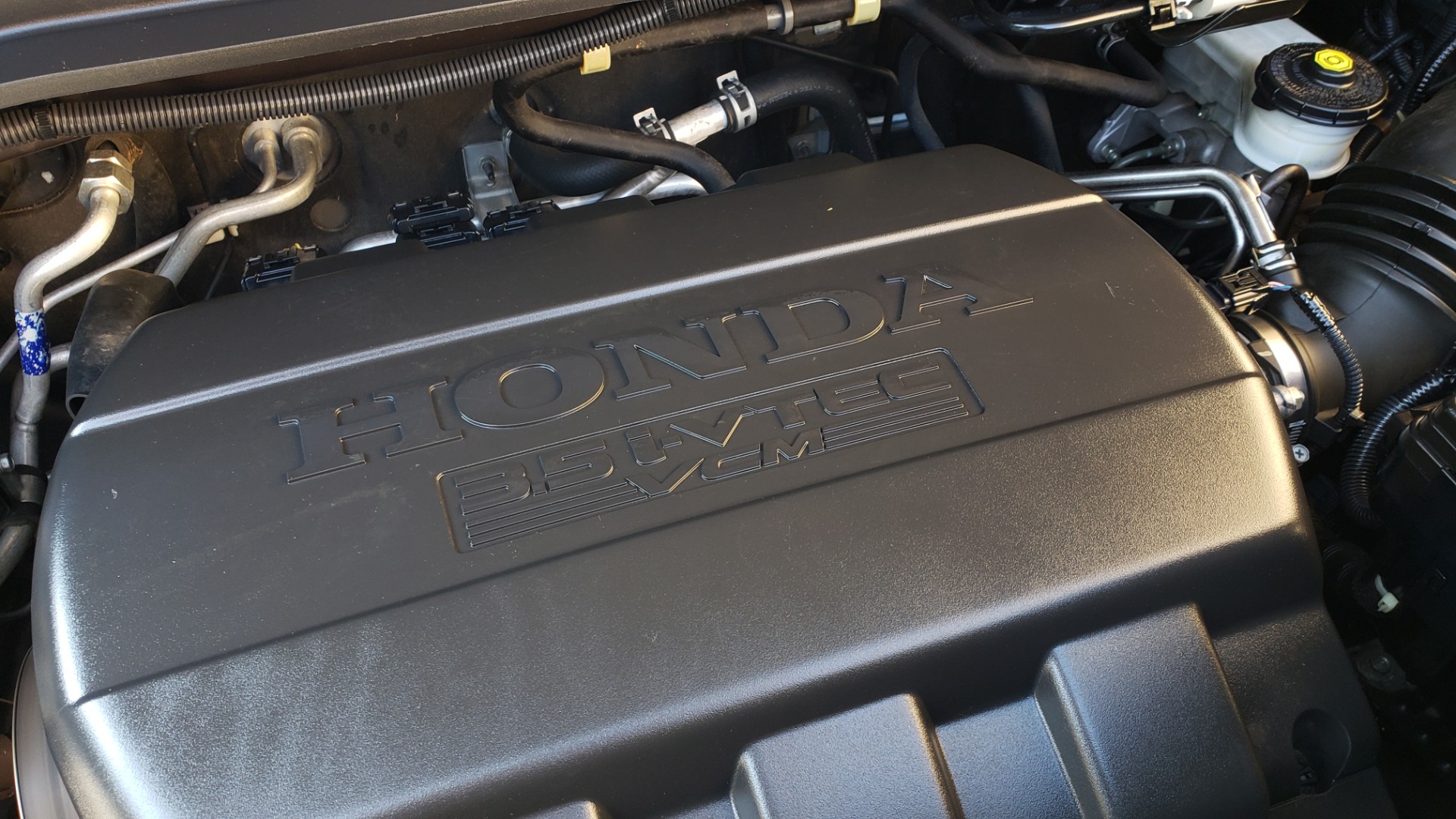 Used 2014 Honda PILOT EX-L / SUNROOF / HTD STS / DUAL-ZONE CLIMATE / REARVIEW for sale Sold at Formula Imports in Charlotte NC 28227 11