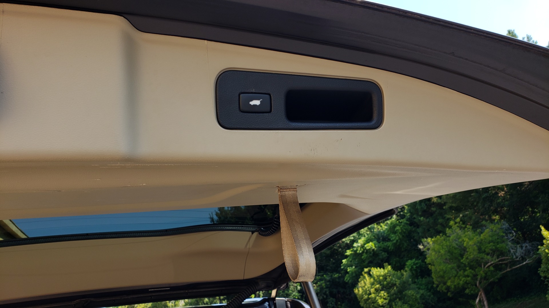 Used 2014 Honda PILOT EX-L / SUNROOF / HTD STS / DUAL-ZONE CLIMATE / REARVIEW for sale Sold at Formula Imports in Charlotte NC 28227 14