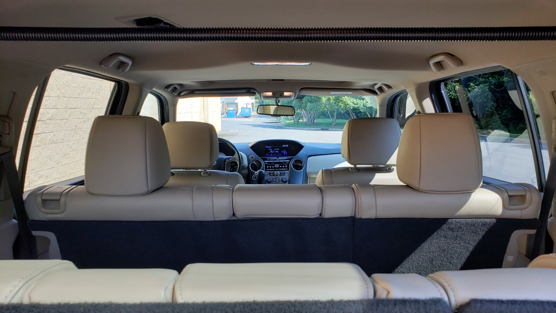 Used 2014 Honda PILOT EX-L / SUNROOF / HTD STS / DUAL-ZONE CLIMATE / REARVIEW for sale Sold at Formula Imports in Charlotte NC 28227 15
