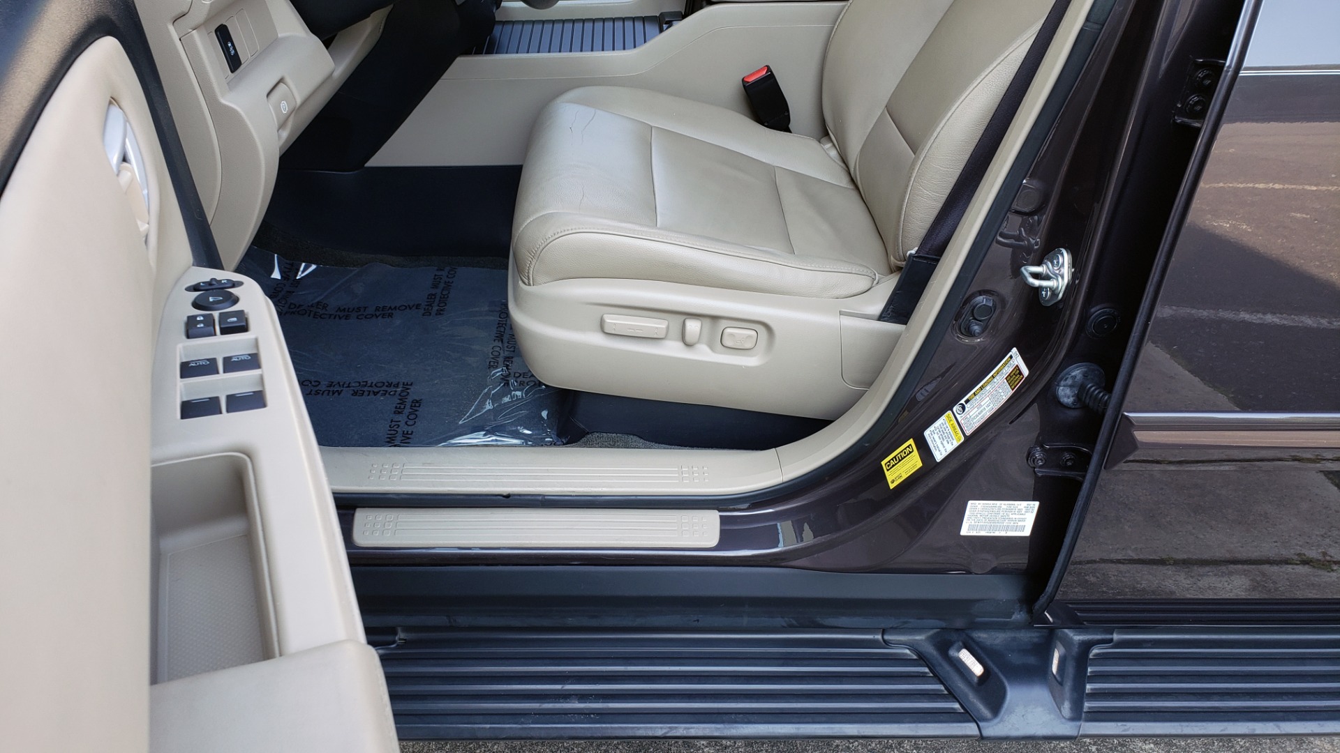 Used 2014 Honda PILOT EX-L / SUNROOF / HTD STS / DUAL-ZONE CLIMATE / REARVIEW for sale Sold at Formula Imports in Charlotte NC 28227 32