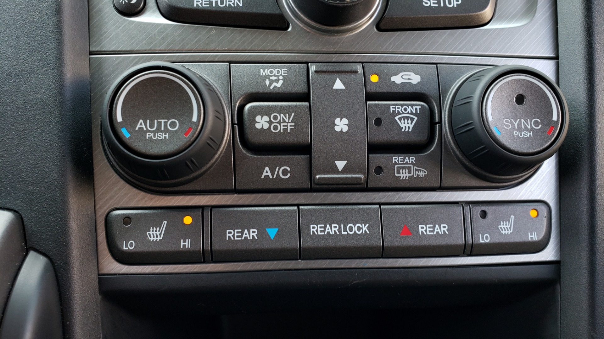 Used 2014 Honda PILOT EX-L / SUNROOF / HTD STS / DUAL-ZONE CLIMATE / REARVIEW for sale Sold at Formula Imports in Charlotte NC 28227 47