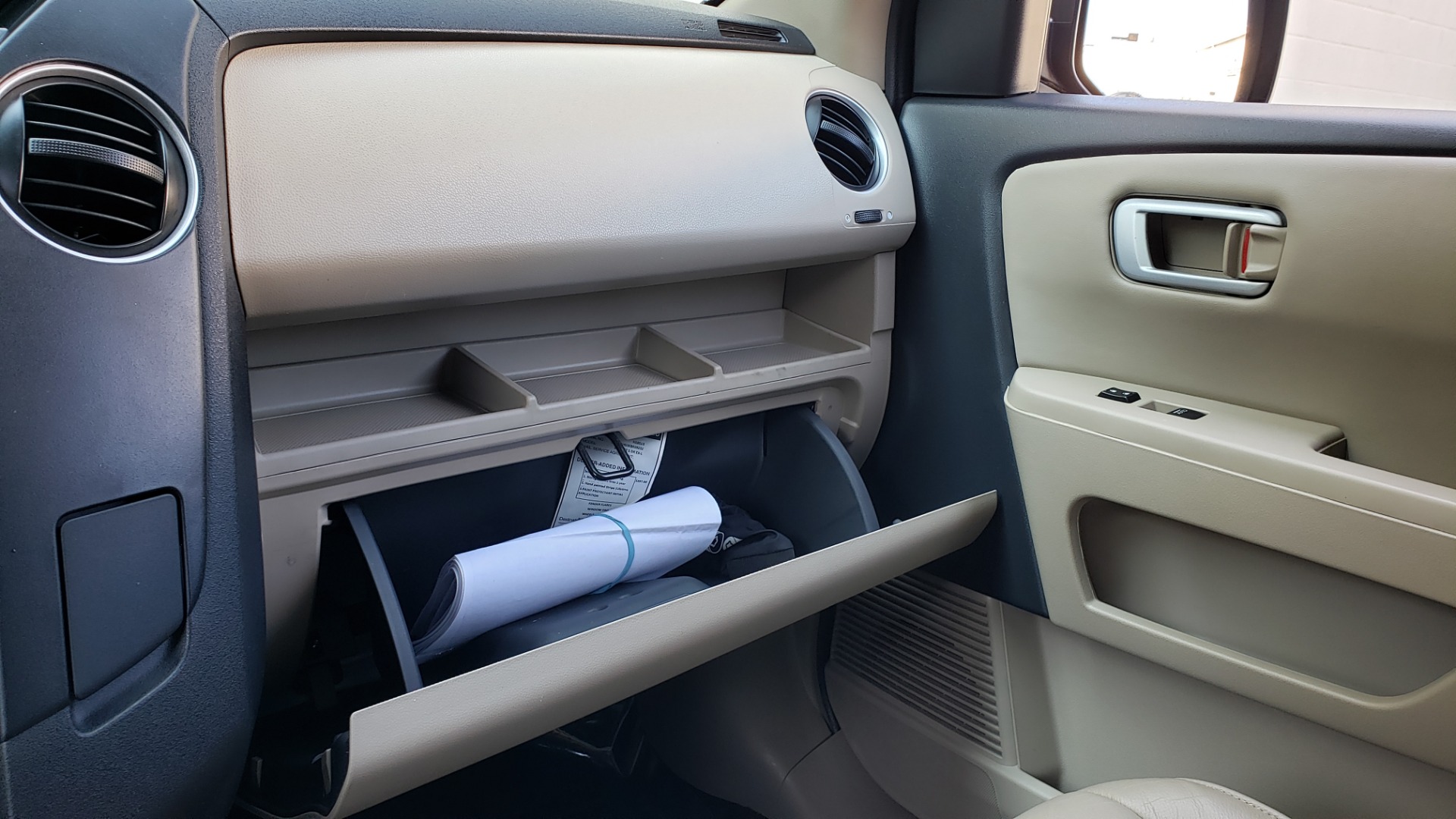 Used 2014 Honda PILOT EX-L / SUNROOF / HTD STS / DUAL-ZONE CLIMATE / REARVIEW for sale Sold at Formula Imports in Charlotte NC 28227 49