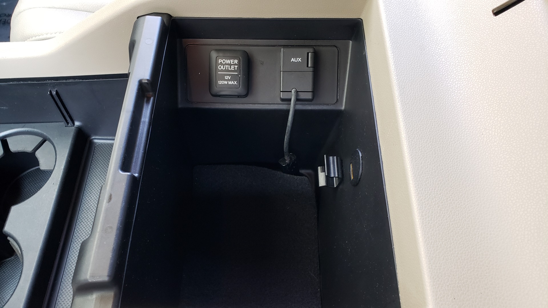 Used 2014 Honda PILOT EX-L / SUNROOF / HTD STS / DUAL-ZONE CLIMATE / REARVIEW for sale Sold at Formula Imports in Charlotte NC 28227 55