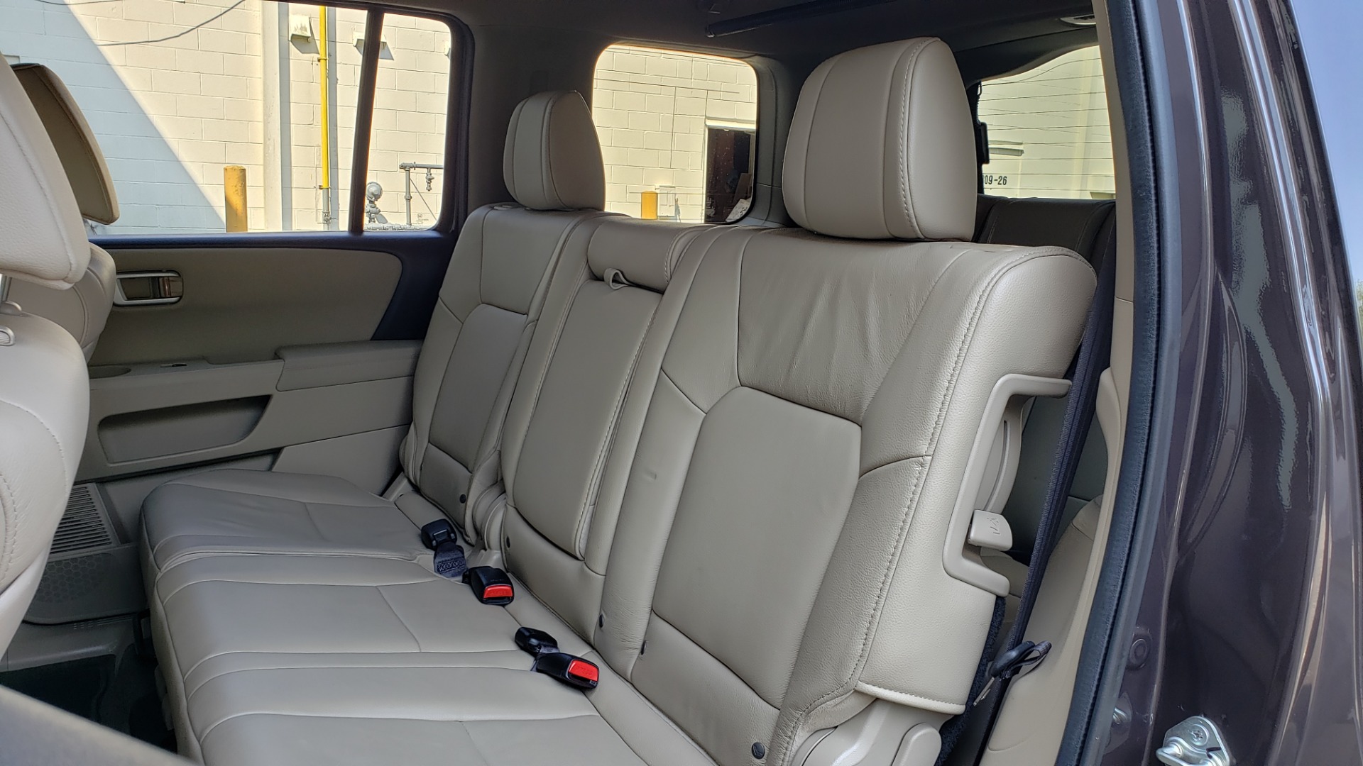 Used 2014 Honda PILOT EX-L / SUNROOF / HTD STS / DUAL-ZONE CLIMATE / REARVIEW for sale Sold at Formula Imports in Charlotte NC 28227 60