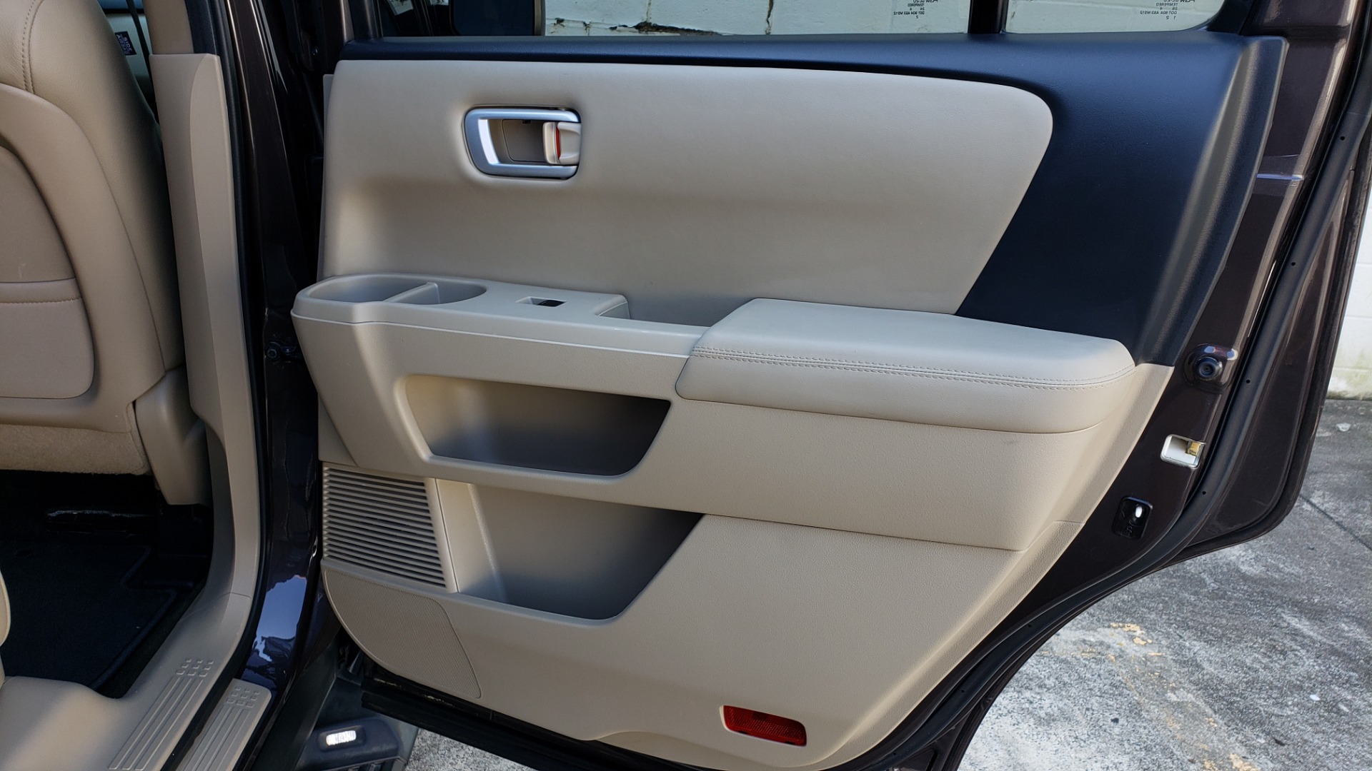 Used 2014 Honda PILOT EX-L / SUNROOF / HTD STS / DUAL-ZONE CLIMATE / REARVIEW for sale Sold at Formula Imports in Charlotte NC 28227 70
