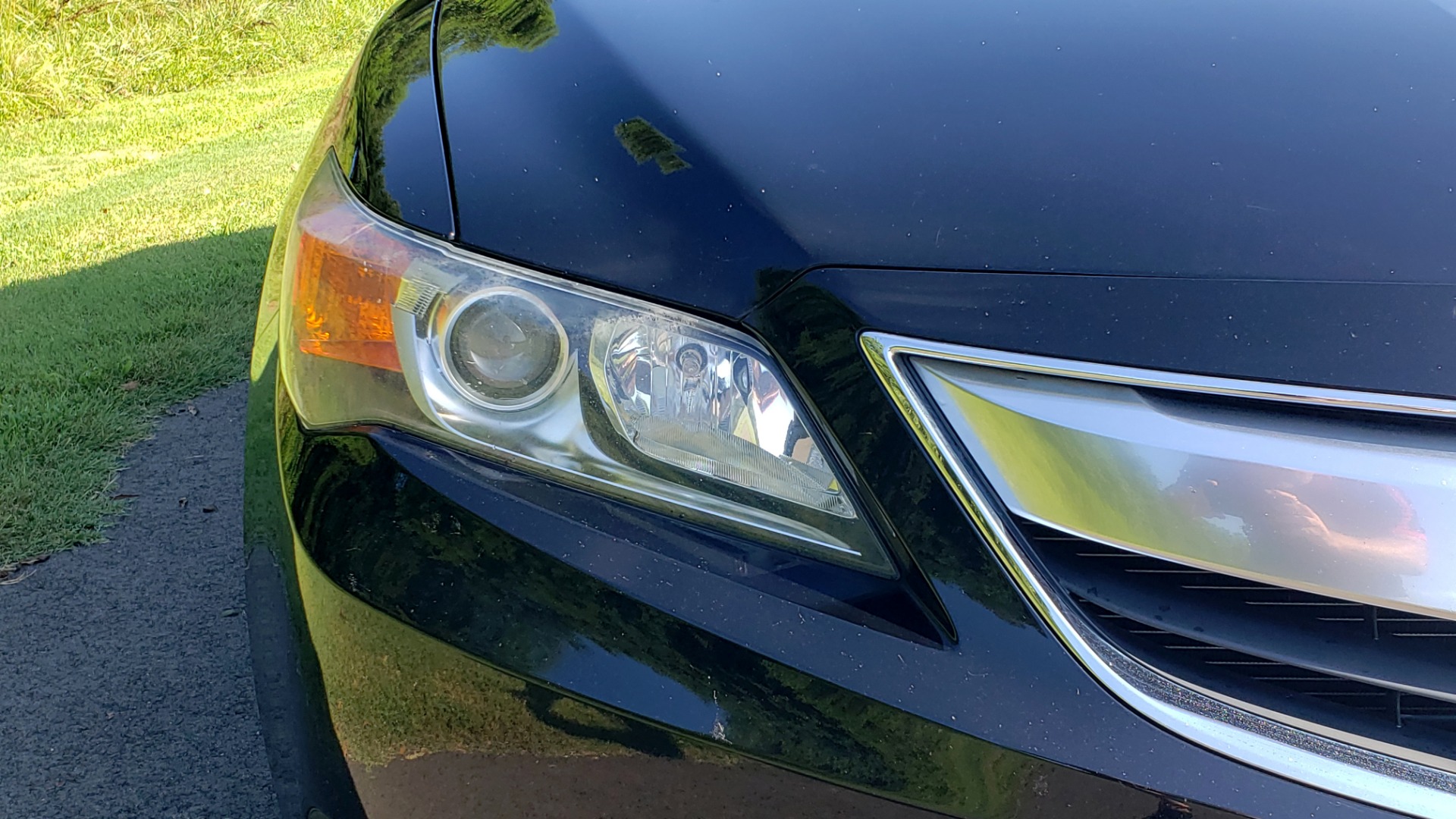 Used 2014 Acura ILX 4DR-SEDAN 2.0L / 5-SPD AUTO / SNRF / DUAL-ZONE CLIMATE / REARVIEW for sale Sold at Formula Imports in Charlotte NC 28227 10