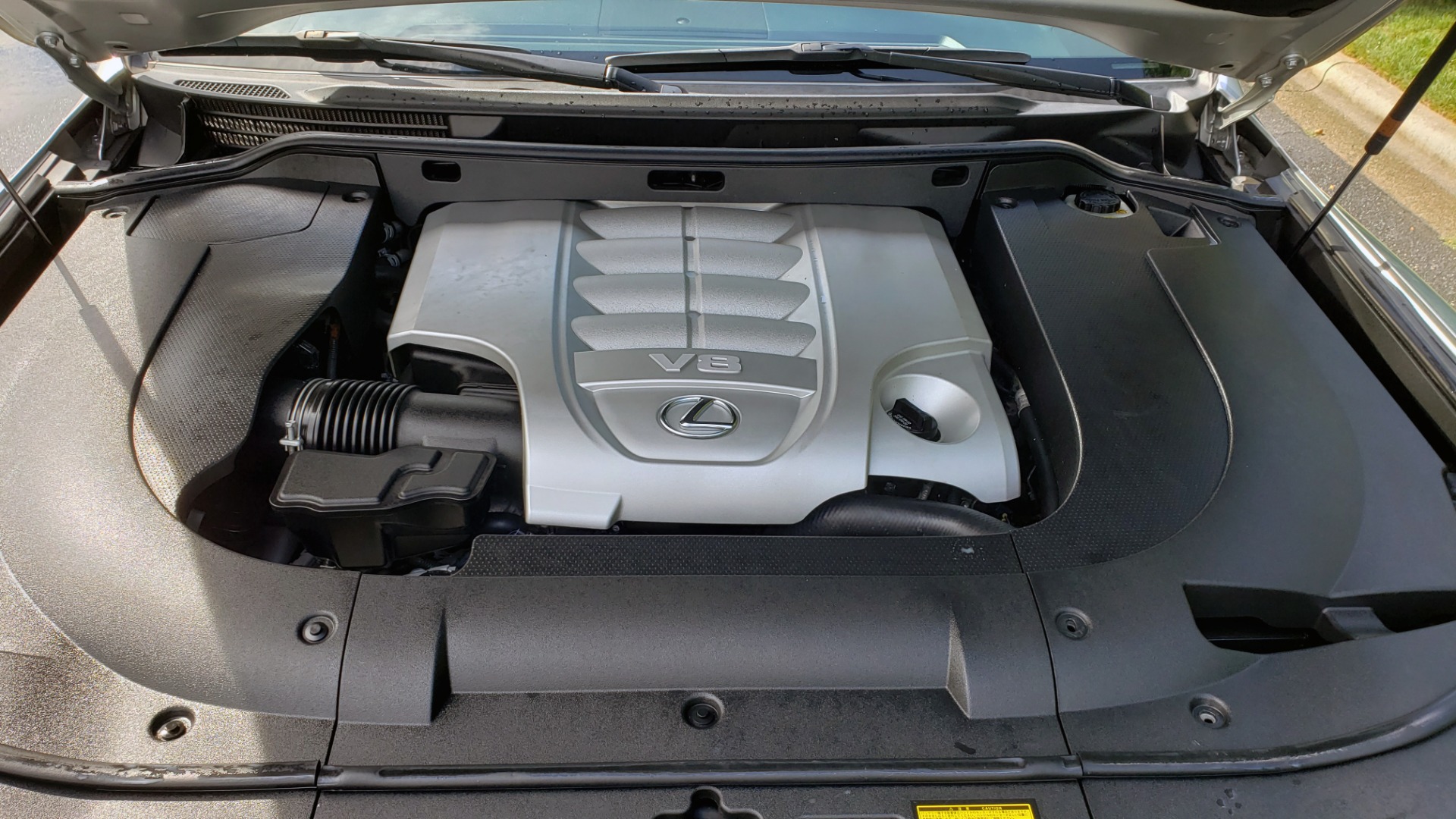 Used 2008 Lexus LX 570 4WD NAV / TECHNOLOGY PKG / 3-ROW / SUNROOF / REARVIEW for sale Sold at Formula Imports in Charlotte NC 28227 10
