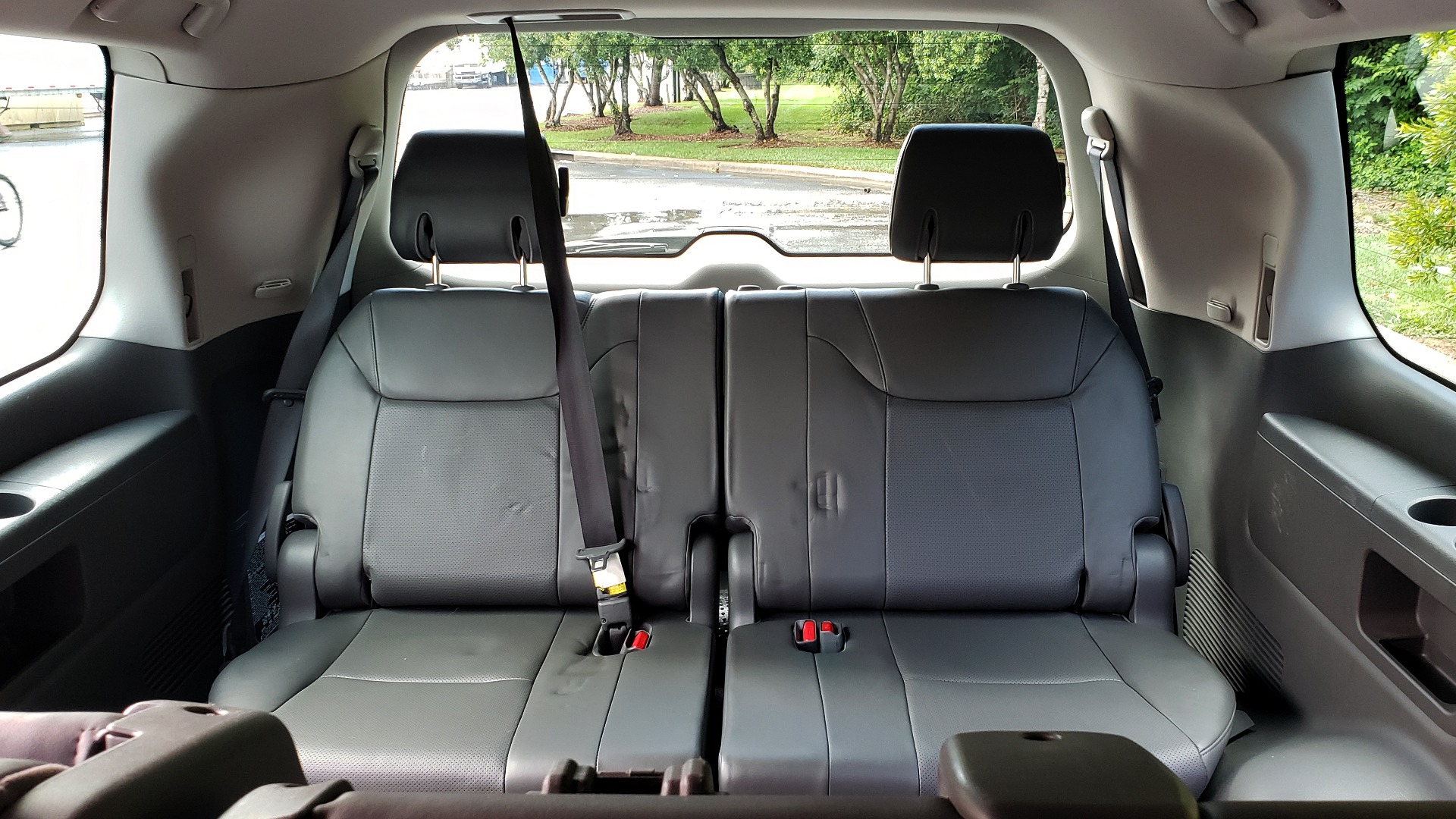Used 2008 Lexus LX 570 4WD NAV / TECHNOLOGY PKG / 3-ROW / SUNROOF / REARVIEW for sale Sold at Formula Imports in Charlotte NC 28227 22
