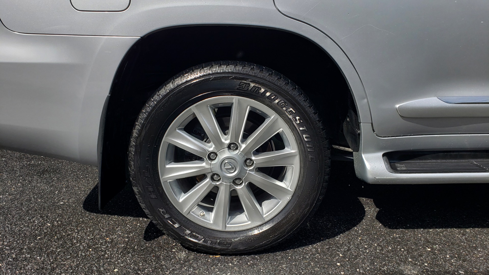 Used 2008 Lexus LX 570 4WD NAV / TECHNOLOGY PKG / 3-ROW / SUNROOF / REARVIEW for sale Sold at Formula Imports in Charlotte NC 28227 90