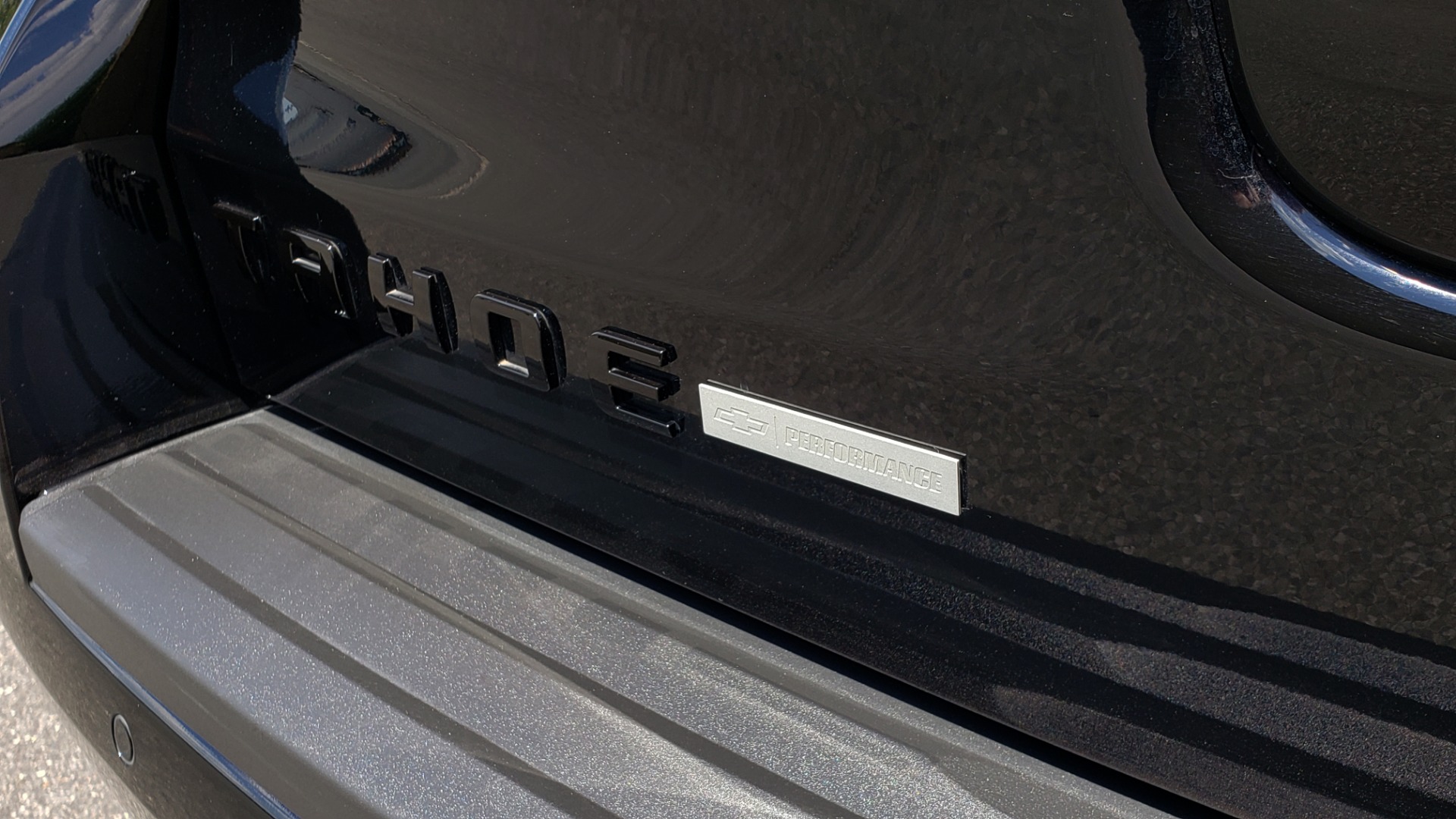 Used 2018 Chevrolet TAHOE PREMIER 4WD / RST EDIT / NAV / SUNROOF / CAMERA / 3-ROW for sale Sold at Formula Imports in Charlotte NC 28227 31