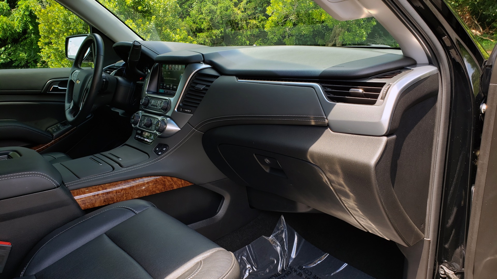 Used 2018 Chevrolet TAHOE PREMIER 4WD / RST EDIT / NAV / SUNROOF / CAMERA / 3-ROW for sale Sold at Formula Imports in Charlotte NC 28227 82