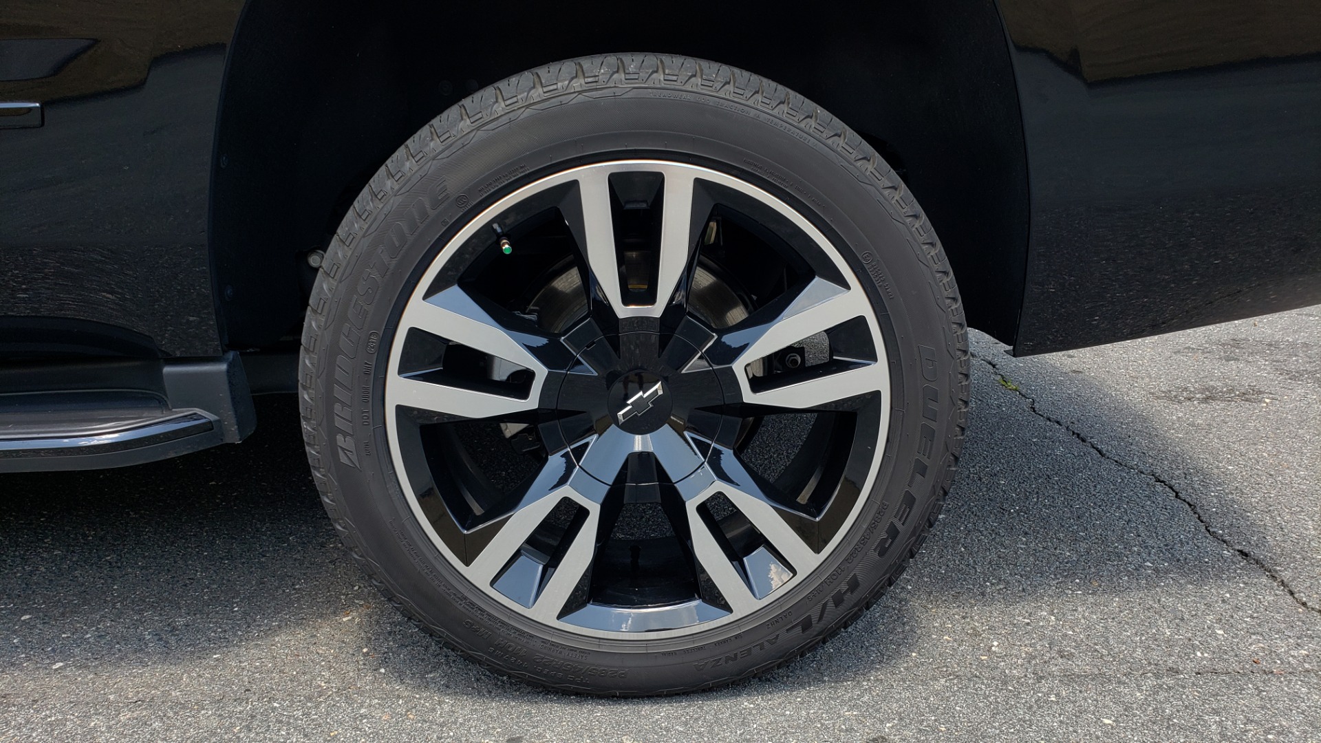Used 2018 Chevrolet TAHOE PREMIER 4WD / RST EDIT / NAV / SUNROOF / CAMERA / 3-ROW for sale Sold at Formula Imports in Charlotte NC 28227 95