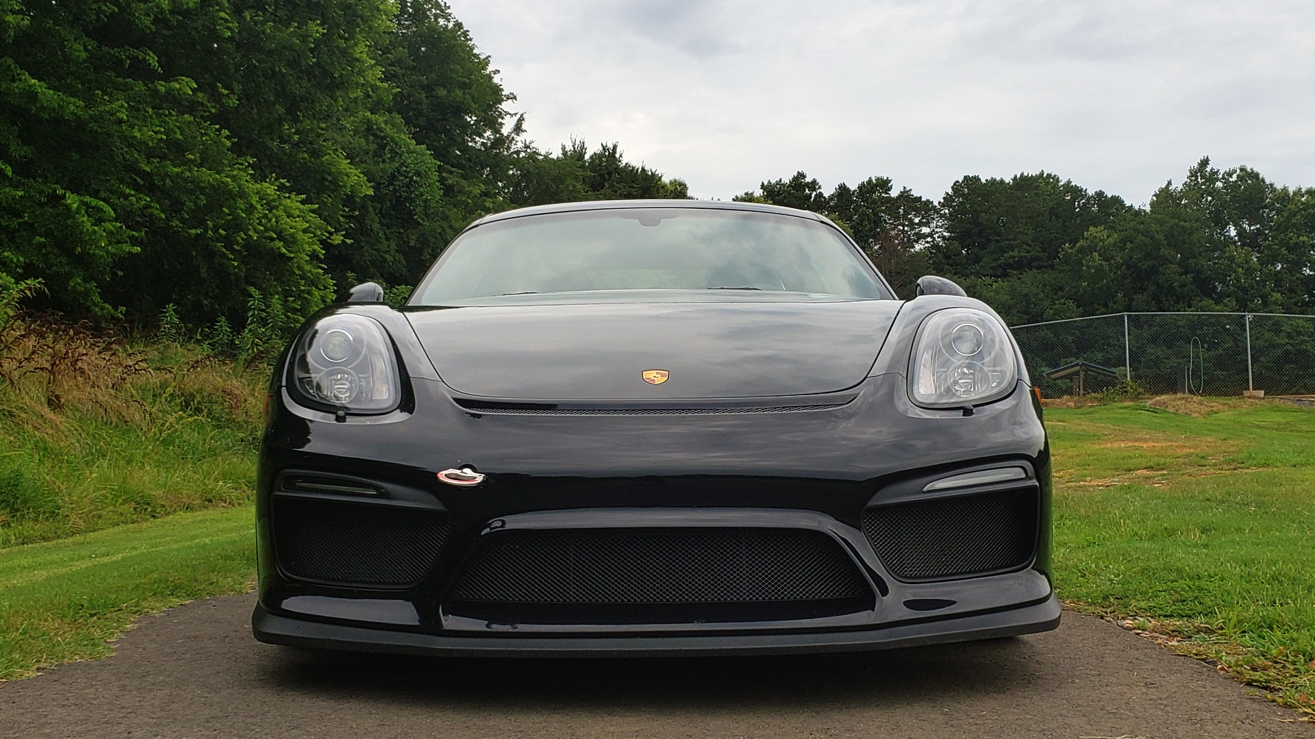 Used 2016 Porsche CAYMAN GT4 / NAV / 6-SPD MANUAL / DUAL-ZONE A/C / SPORT EXHAUST for sale Sold at Formula Imports in Charlotte NC 28227 19
