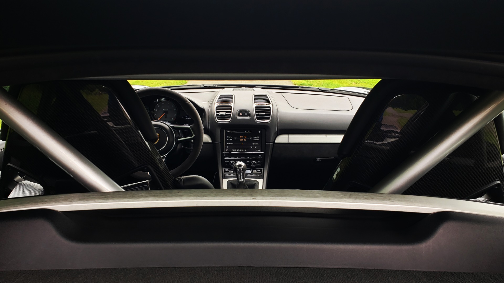 Used 2016 Porsche Cayman GT4 for sale $83,500 at Formula Imports in Charlotte NC 28227 39