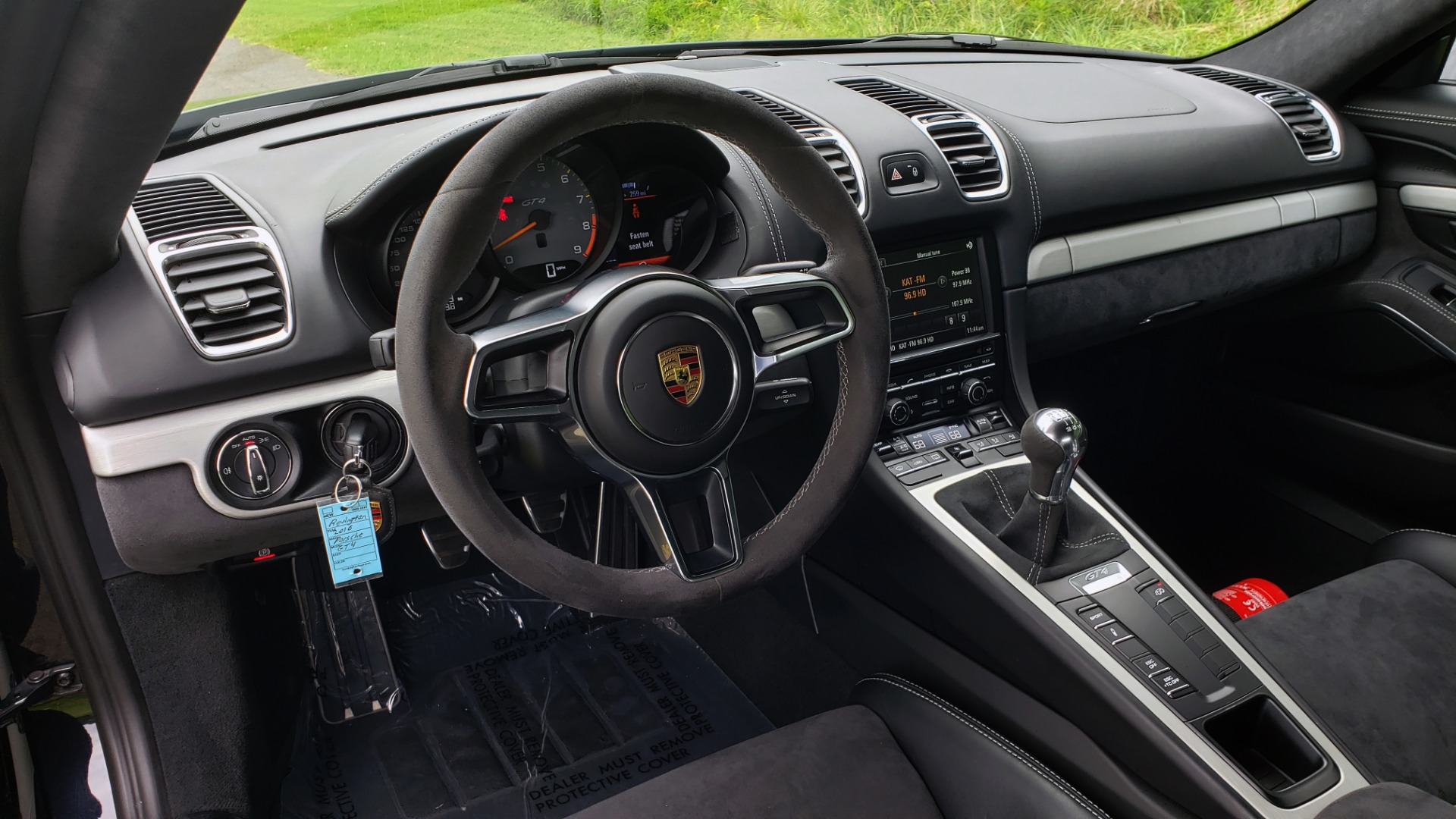 Used 2016 Porsche CAYMAN GT4 / NAV / 6-SPD MANUAL / DUAL-ZONE A/C / SPORT EXHAUST for sale Sold at Formula Imports in Charlotte NC 28227 51