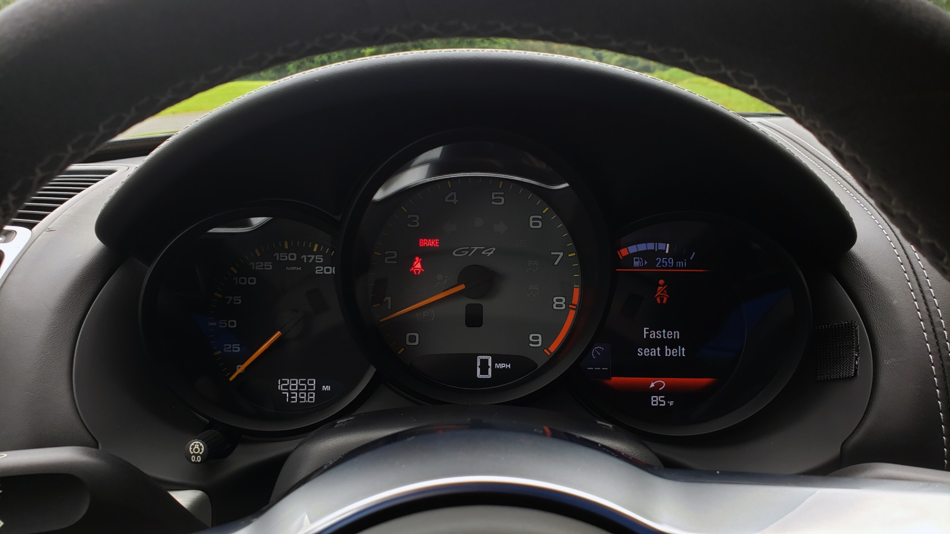 Used 2016 Porsche CAYMAN GT4 / NAV / 6-SPD MANUAL / DUAL-ZONE A/C / SPORT EXHAUST for sale Sold at Formula Imports in Charlotte NC 28227 59
