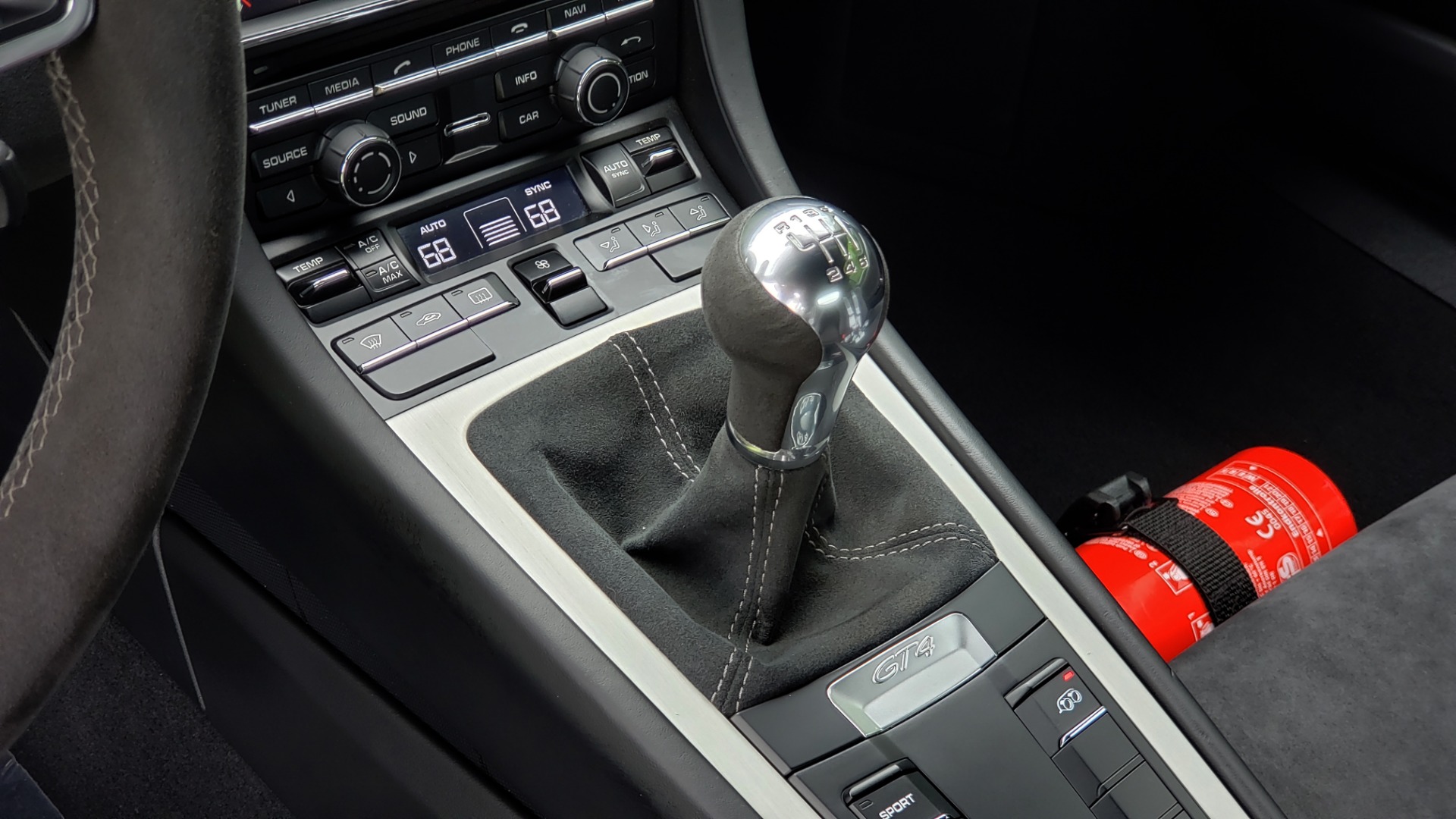 Used 2016 Porsche Cayman GT4 for sale $83,500 at Formula Imports in Charlotte NC 28227 68