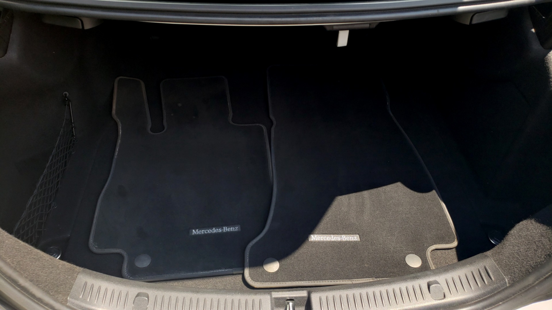 Used 2017 Mercedes-Benz E-CLASS E 300 PREMIUM / SPORT / NAV / SUNROOF / HTD STS / BSM / REARVIEW for sale $27,995 at Formula Imports in Charlotte NC 28227 14