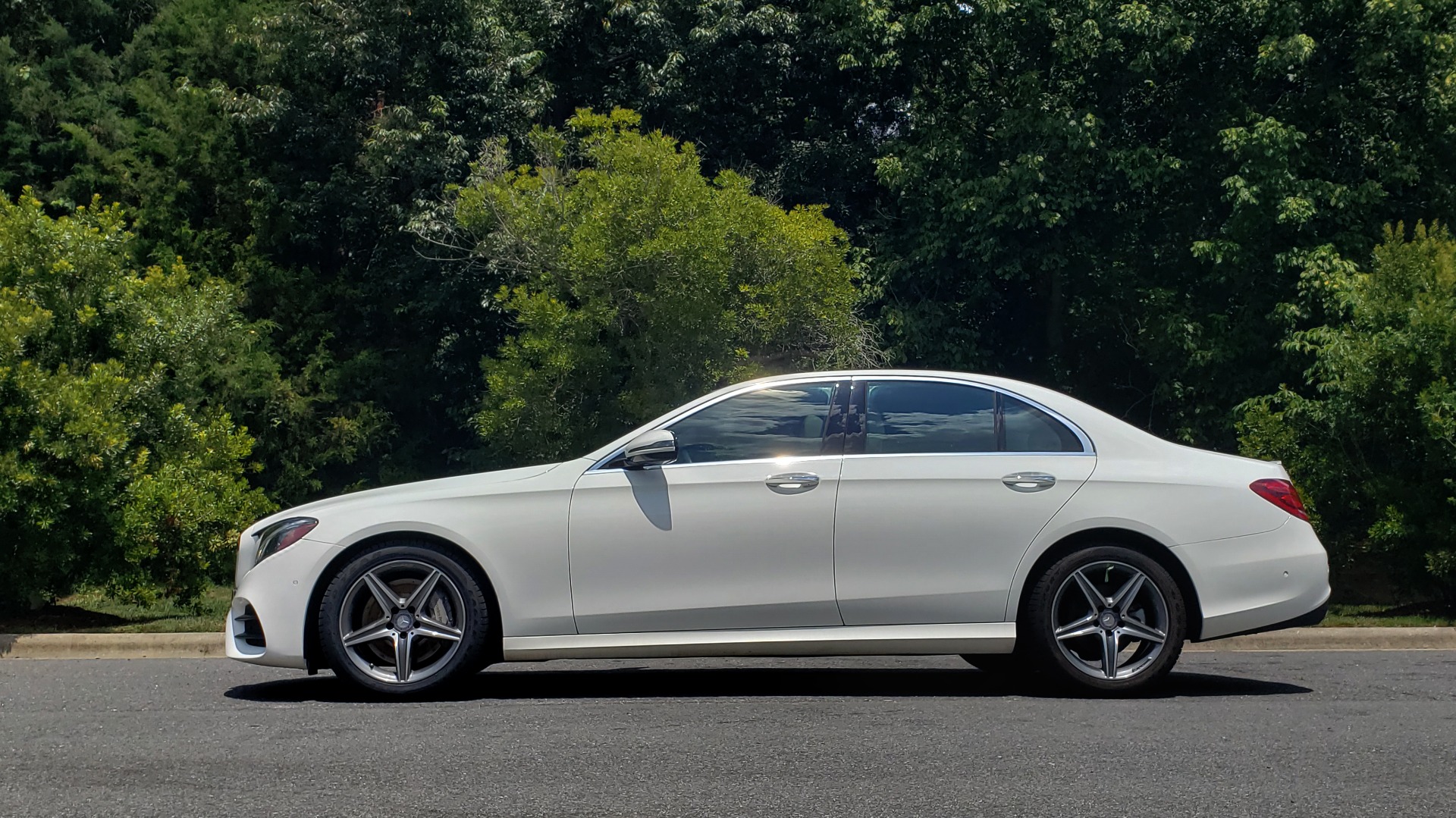 Used 2017 Mercedes-Benz E-Class E 300 Luxury for sale Sold at Formula Imports in Charlotte NC 28227 2