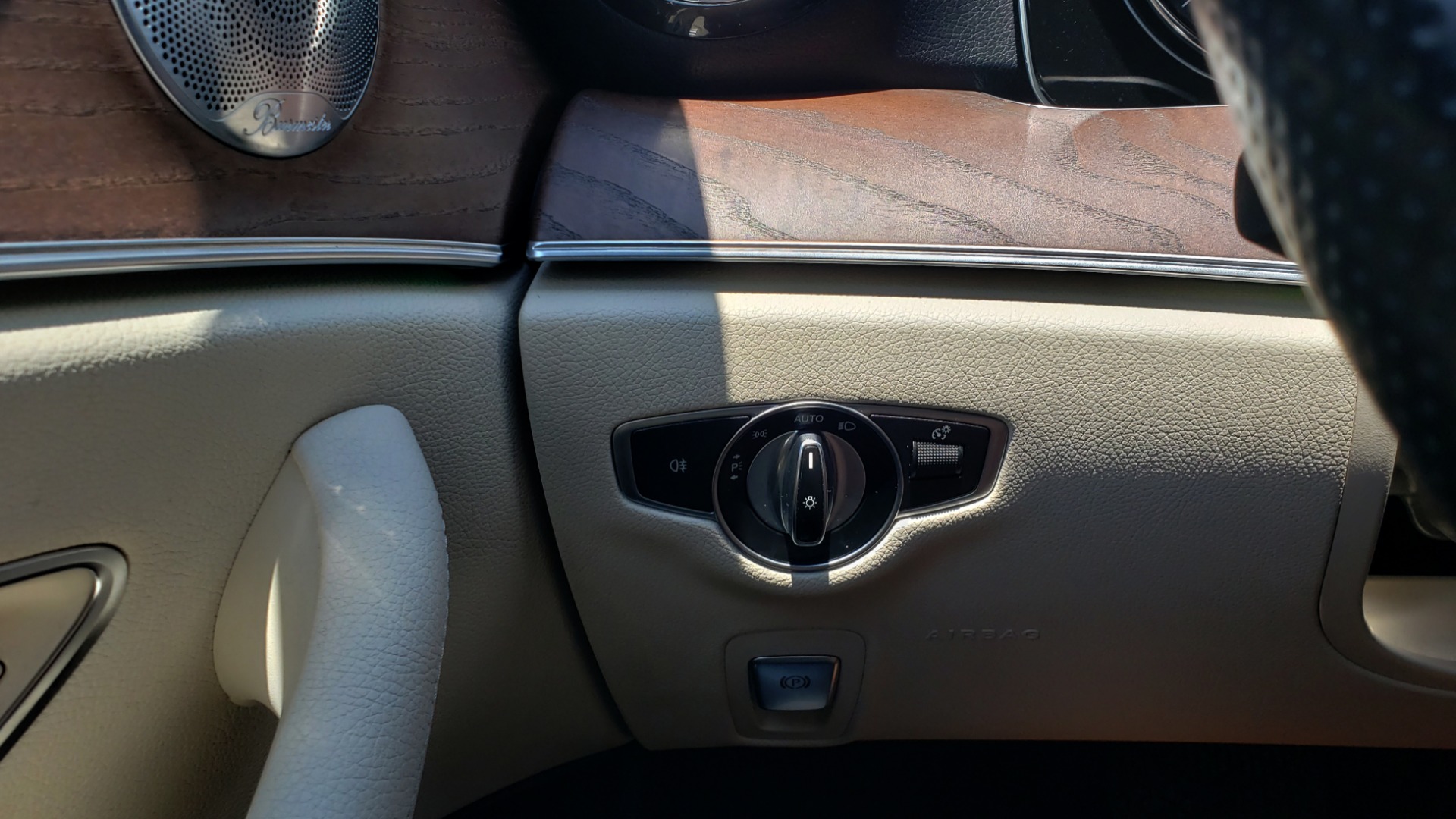 Used 2017 Mercedes-Benz E-CLASS E 300 PREMIUM / SPORT / NAV / SUNROOF / HTD STS / BSM / REARVIEW for sale $27,995 at Formula Imports in Charlotte NC 28227 36