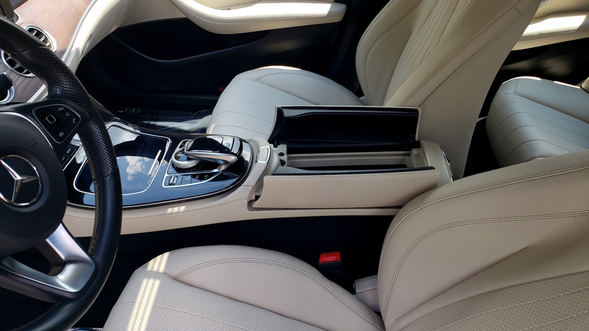 Used 2017 Mercedes-Benz E-CLASS E 300 PREMIUM / SPORT / NAV / SUNROOF / HTD STS / BSM / REARVIEW for sale $27,995 at Formula Imports in Charlotte NC 28227 55