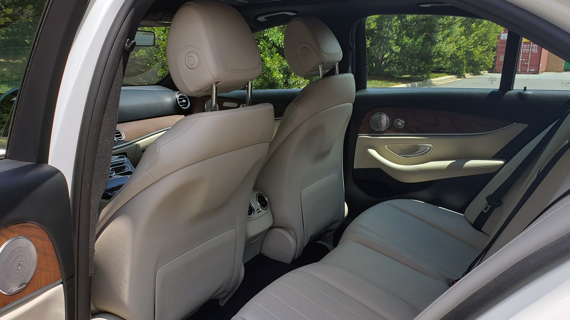Used 2017 Mercedes-Benz E-CLASS E 300 PREMIUM / SPORT / NAV / SUNROOF / HTD STS / BSM / REARVIEW for sale $27,995 at Formula Imports in Charlotte NC 28227 59