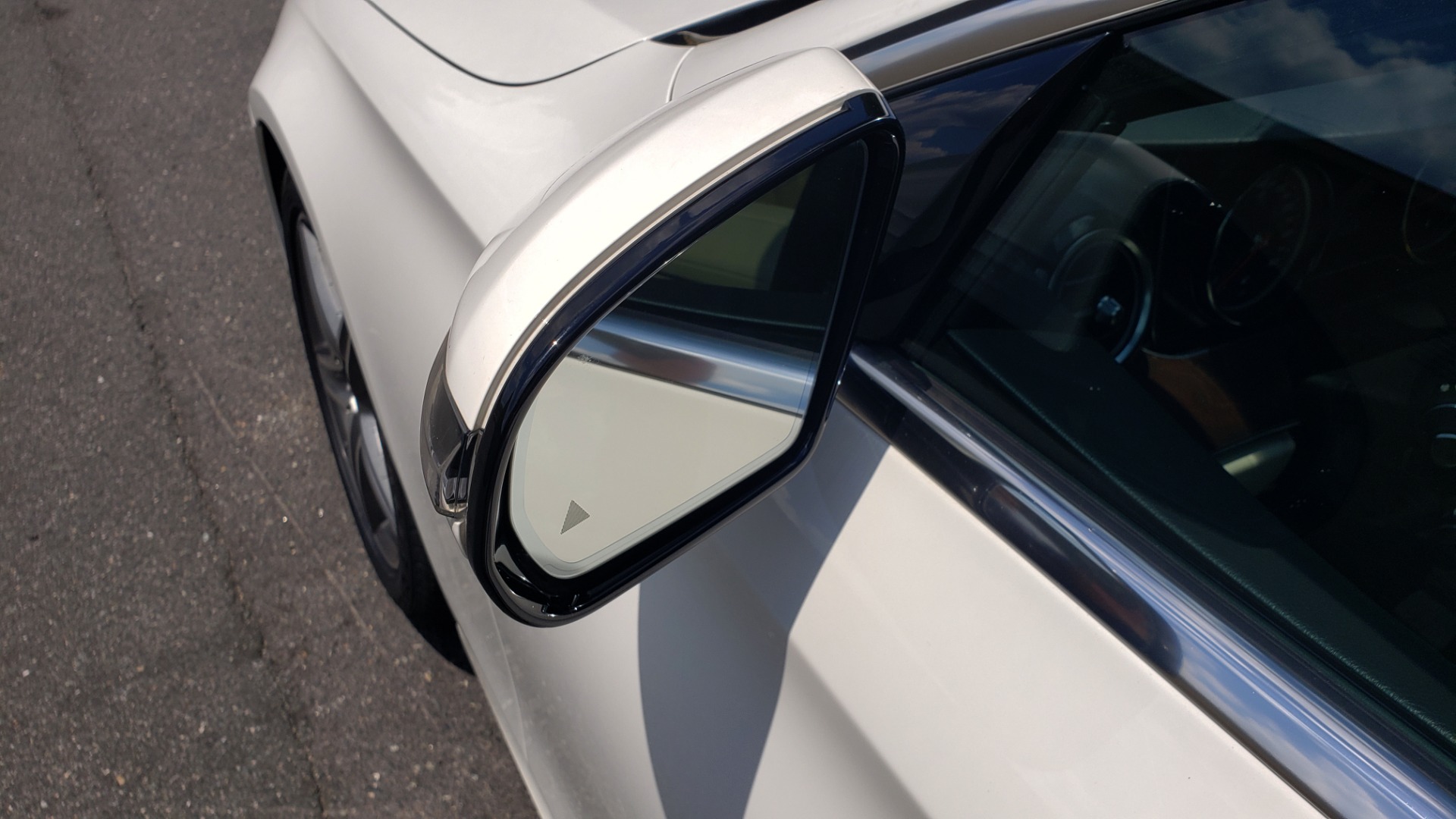 Used 2017 Mercedes-Benz E-CLASS E 300 PREMIUM / SPORT / NAV / SUNROOF / HTD STS / BSM / REARVIEW for sale $27,995 at Formula Imports in Charlotte NC 28227 9