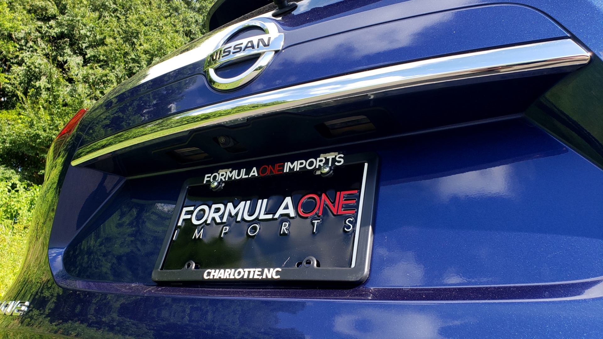 Used 2018 Nissan ROGUE SV / FWD / DUAL-ZONE CLIMATE / HEATED SEATS / REARVIEW for sale Sold at Formula Imports in Charlotte NC 28227 28