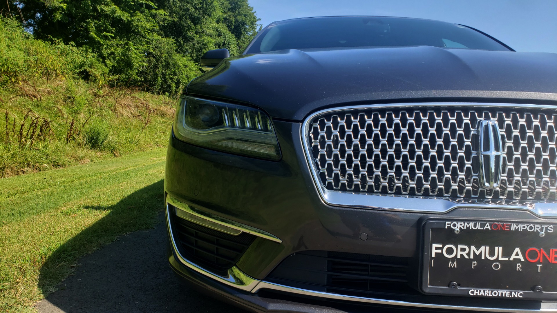 Used 2017 Lincoln MKZ SELECT PLUS / FWD / 2.0L 4-CYL / TECH / NAV / SNRF / REARVIEW for sale Sold at Formula Imports in Charlotte NC 28227 10