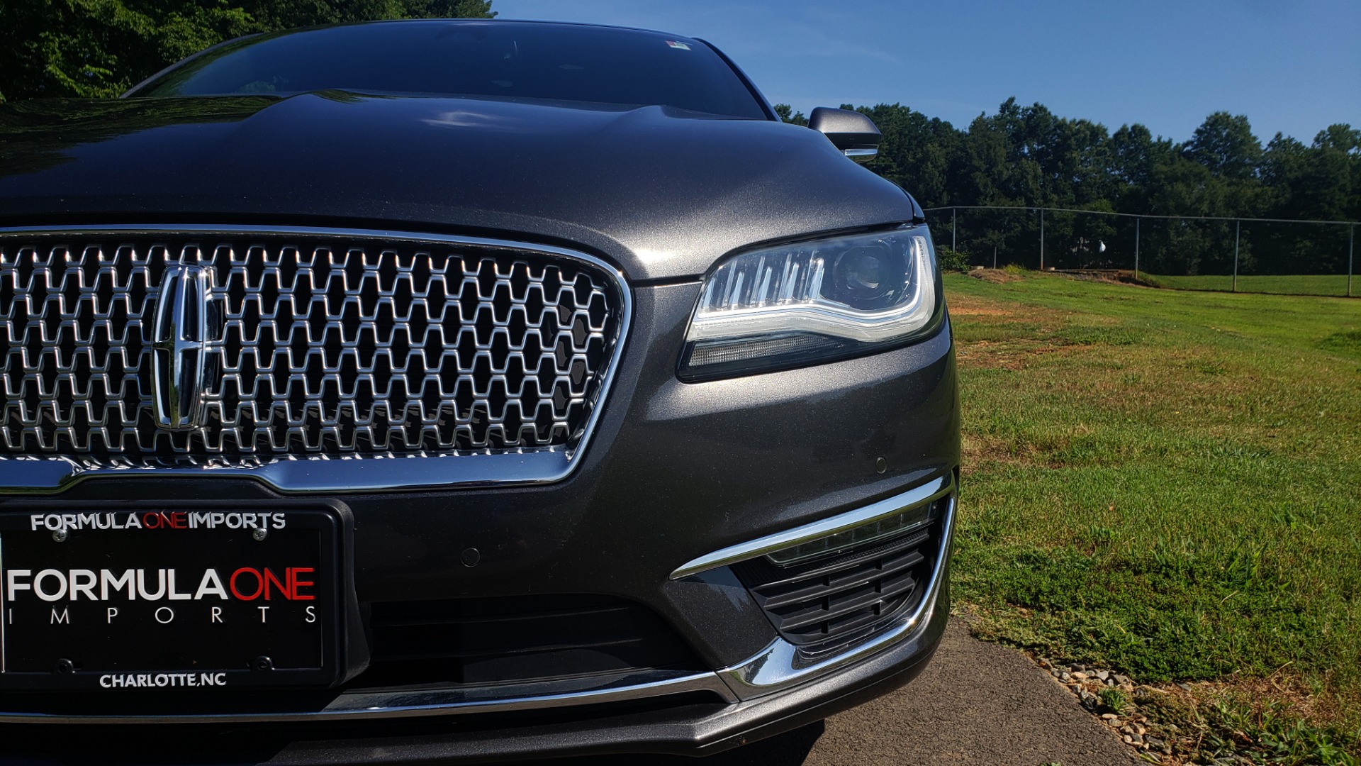 Used 2017 Lincoln MKZ SELECT PLUS / FWD / 2.0L 4-CYL / TECH / NAV / SNRF / REARVIEW for sale Sold at Formula Imports in Charlotte NC 28227 11
