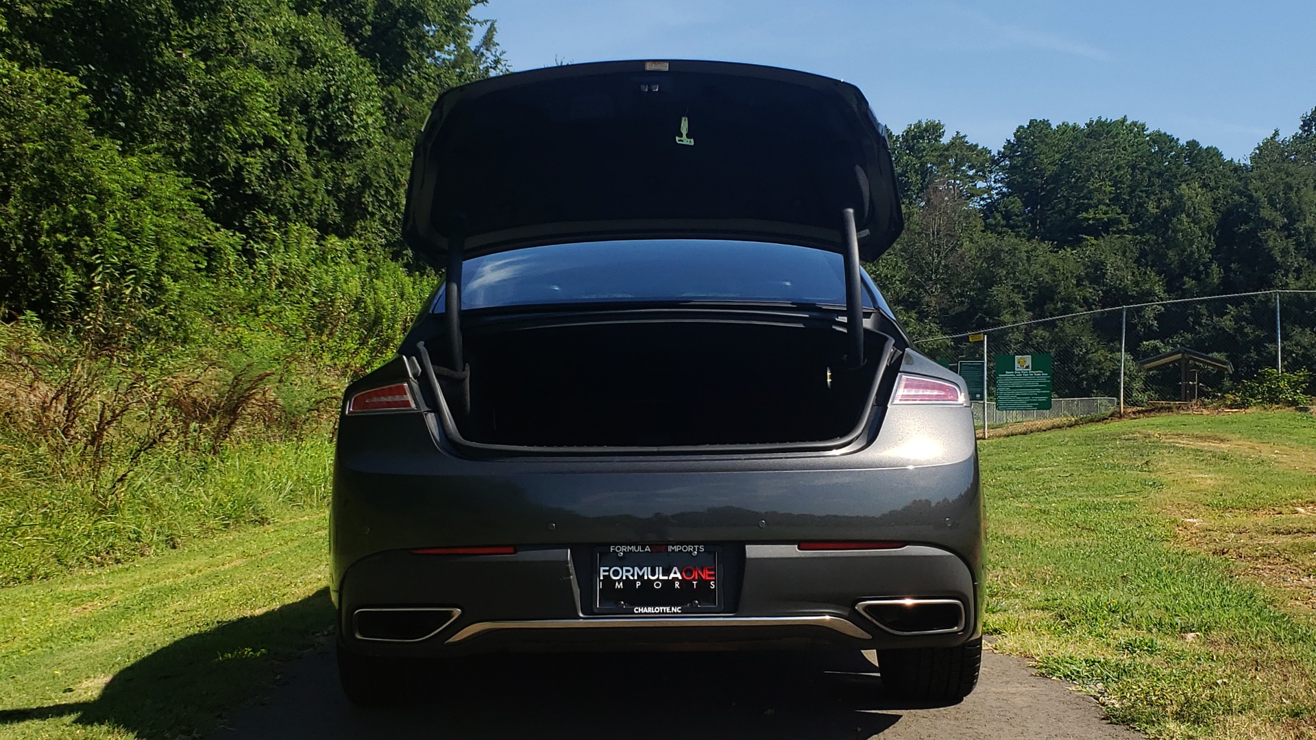 Used 2017 Lincoln MKZ SELECT PLUS / FWD / 2.0L 4-CYL / TECH / NAV / SNRF / REARVIEW for sale Sold at Formula Imports in Charlotte NC 28227 19