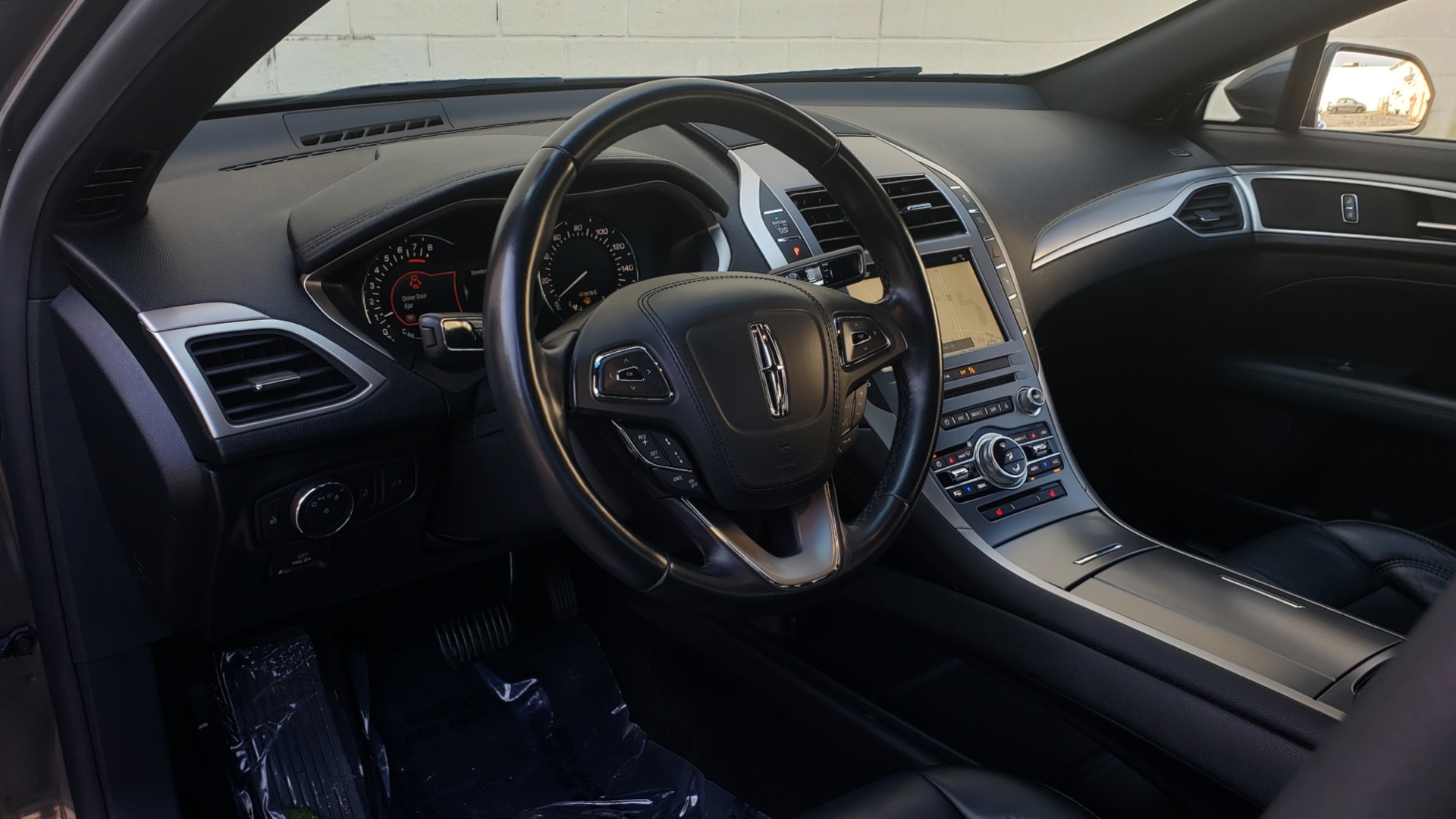 Used 2017 Lincoln MKZ SELECT PLUS / FWD / 2.0L 4-CYL / TECH / NAV / SNRF / REARVIEW for sale Sold at Formula Imports in Charlotte NC 28227 38
