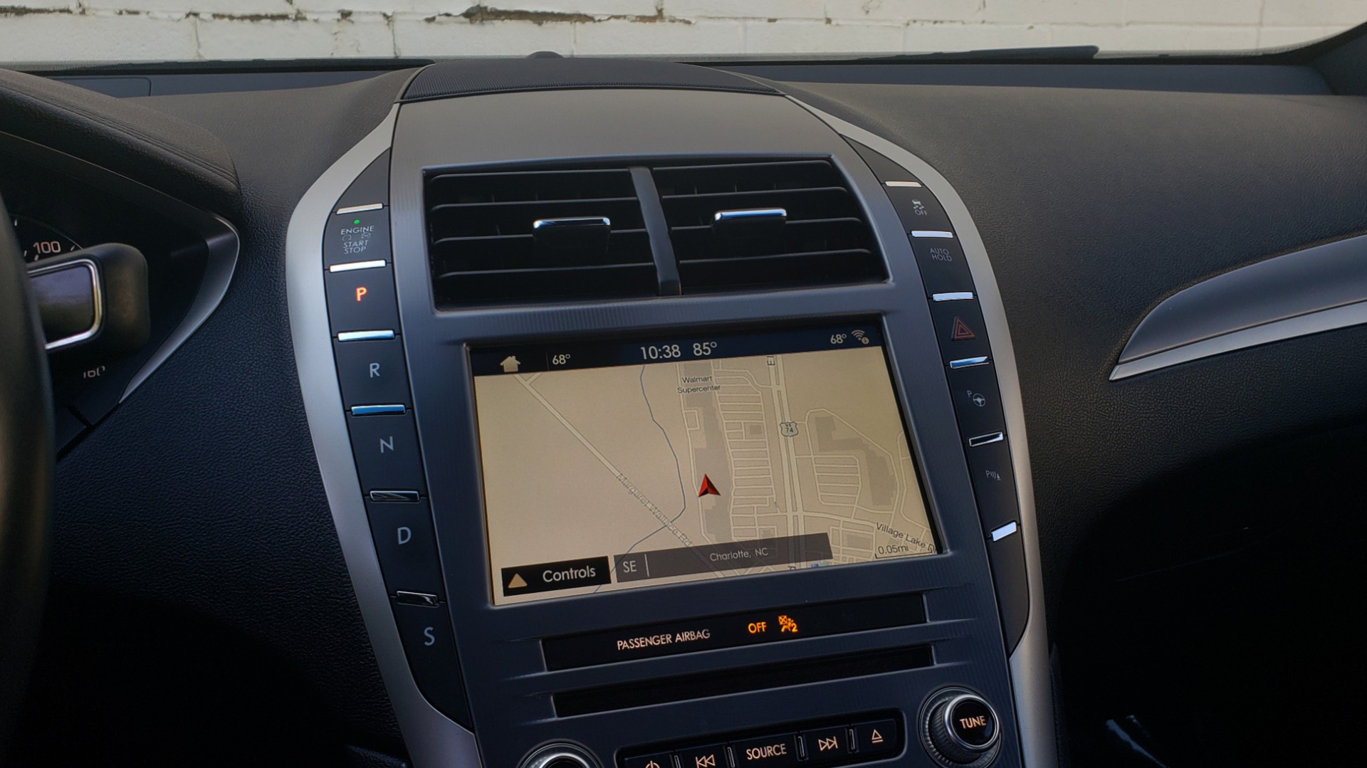 Used 2017 Lincoln MKZ SELECT PLUS / FWD / 2.0L 4-CYL / TECH / NAV / SNRF / REARVIEW for sale Sold at Formula Imports in Charlotte NC 28227 45