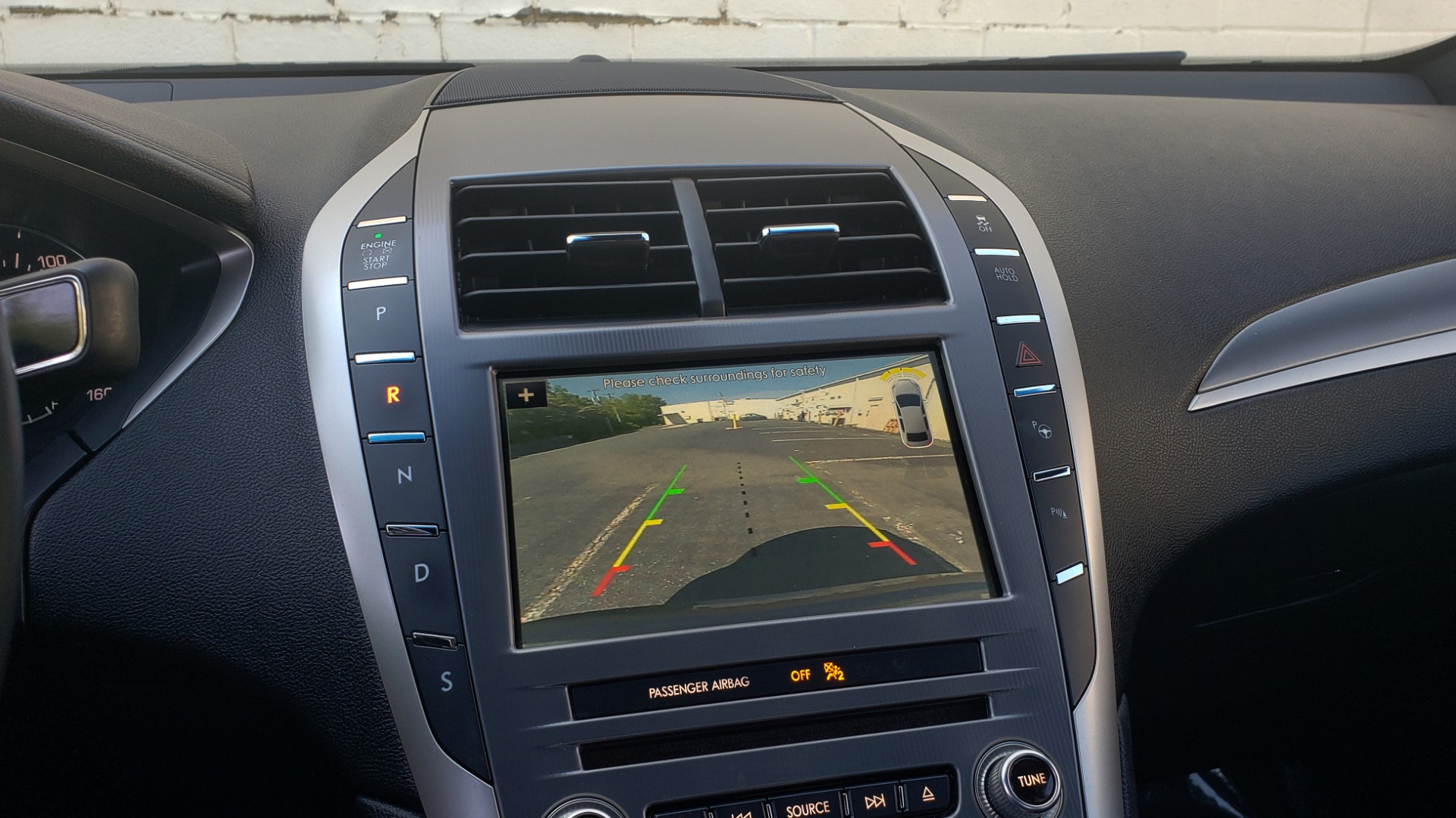 Used 2017 Lincoln MKZ SELECT PLUS / FWD / 2.0L 4-CYL / TECH / NAV / SNRF / REARVIEW for sale Sold at Formula Imports in Charlotte NC 28227 46