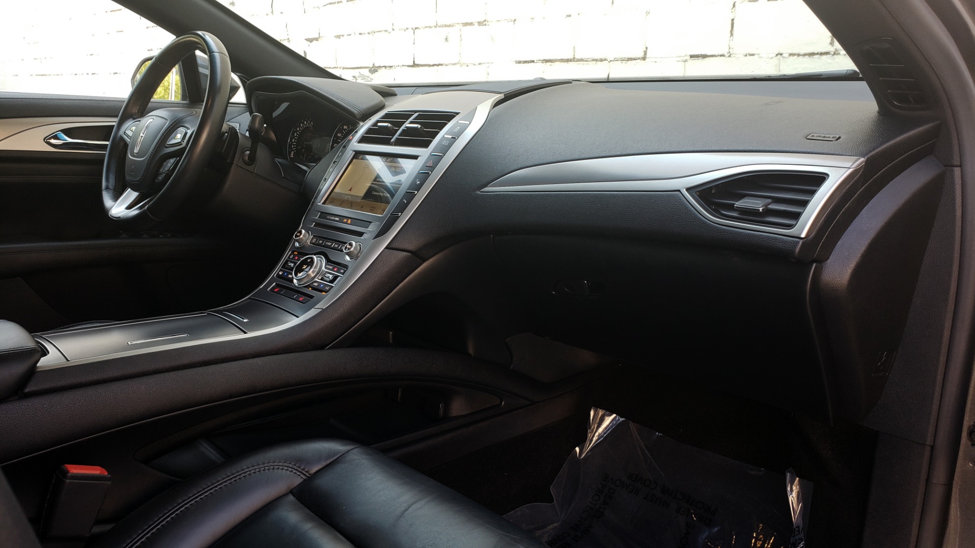 Used 2017 Lincoln MKZ SELECT PLUS / FWD / 2.0L 4-CYL / TECH / NAV / SNRF / REARVIEW for sale Sold at Formula Imports in Charlotte NC 28227 69