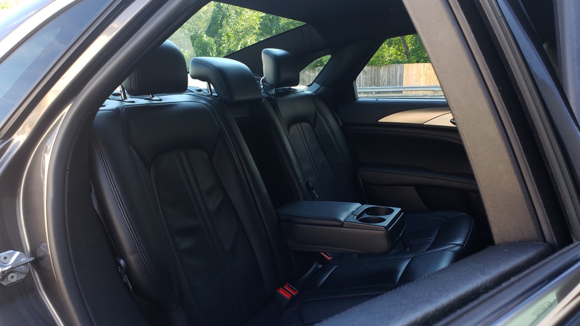 Used 2017 Lincoln MKZ SELECT PLUS / FWD / 2.0L 4-CYL / TECH / NAV / SNRF / REARVIEW for sale Sold at Formula Imports in Charlotte NC 28227 74