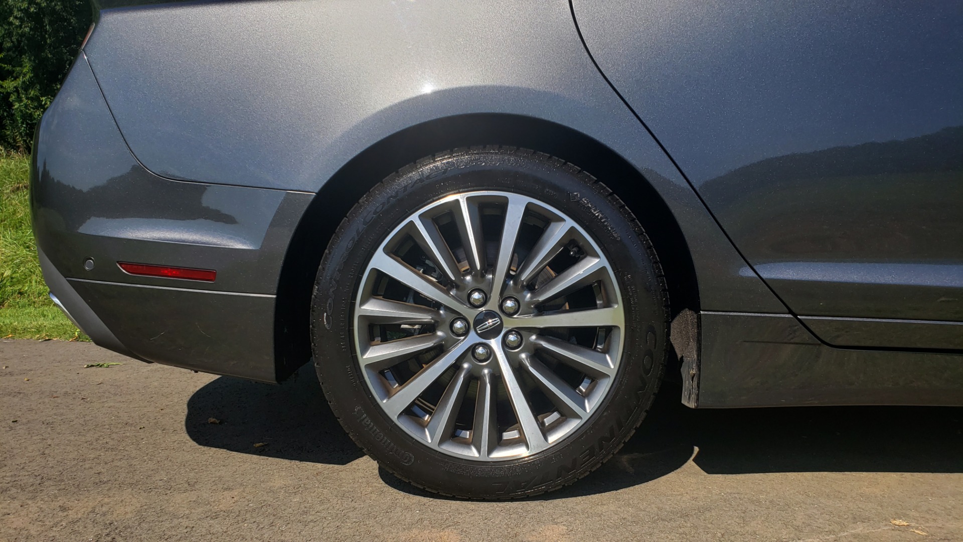 Used 2017 Lincoln MKZ SELECT PLUS / FWD / 2.0L 4-CYL / TECH / NAV / SNRF / REARVIEW for sale Sold at Formula Imports in Charlotte NC 28227 84