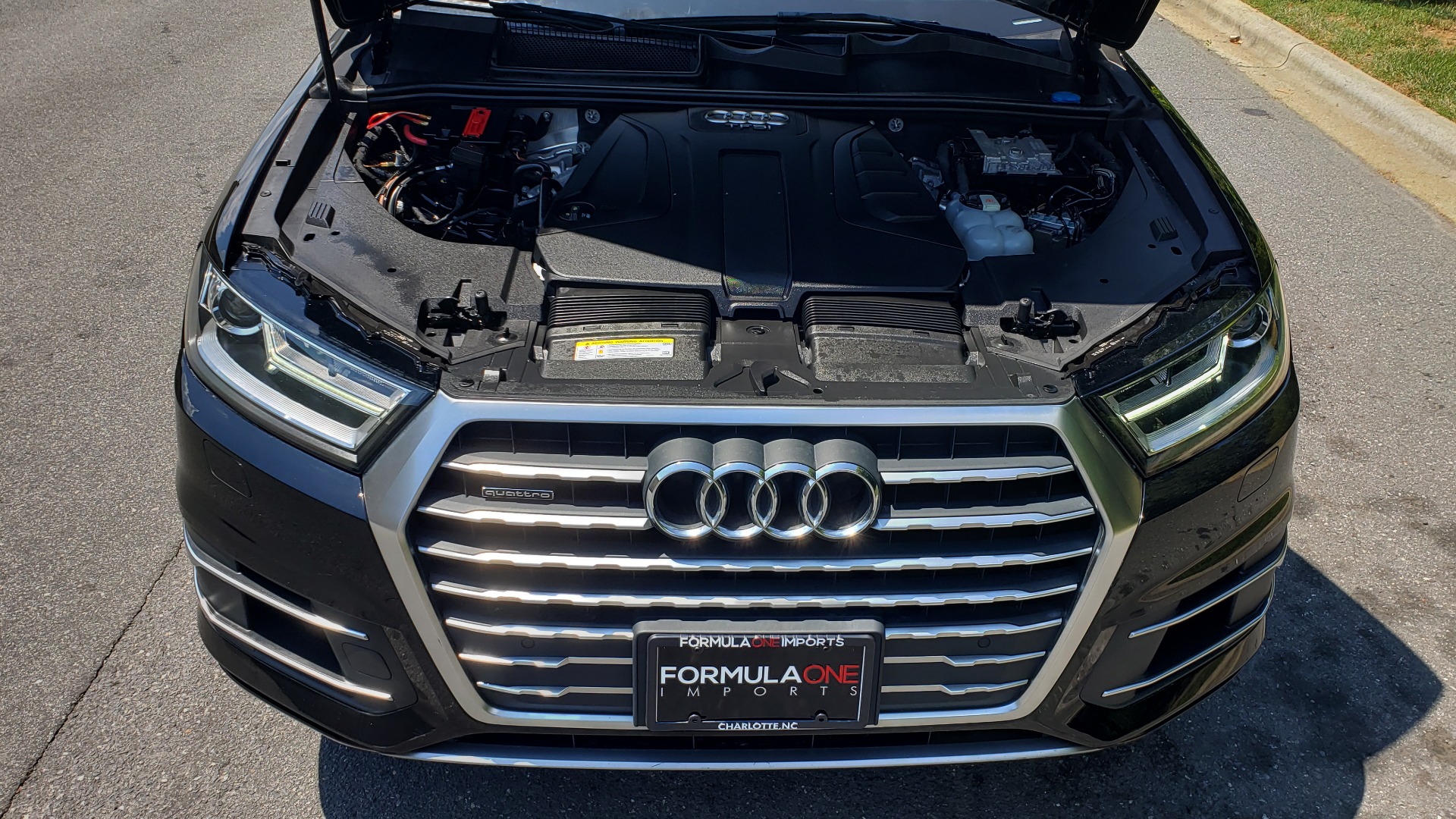 Used 2017 Audi Q7 PREMIUM PLUS / NAV / HTD STS / SUNROOF / REARVIEW / 3-ROW for sale Sold at Formula Imports in Charlotte NC 28227 10