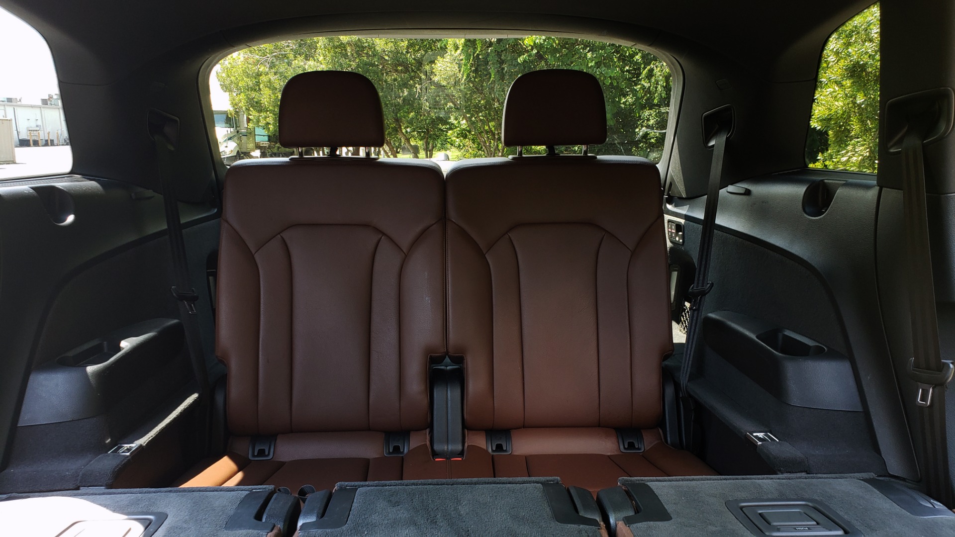 Used 2017 Audi Q7 PREMIUM PLUS / NAV / HTD STS / SUNROOF / REARVIEW / 3-ROW for sale Sold at Formula Imports in Charlotte NC 28227 22