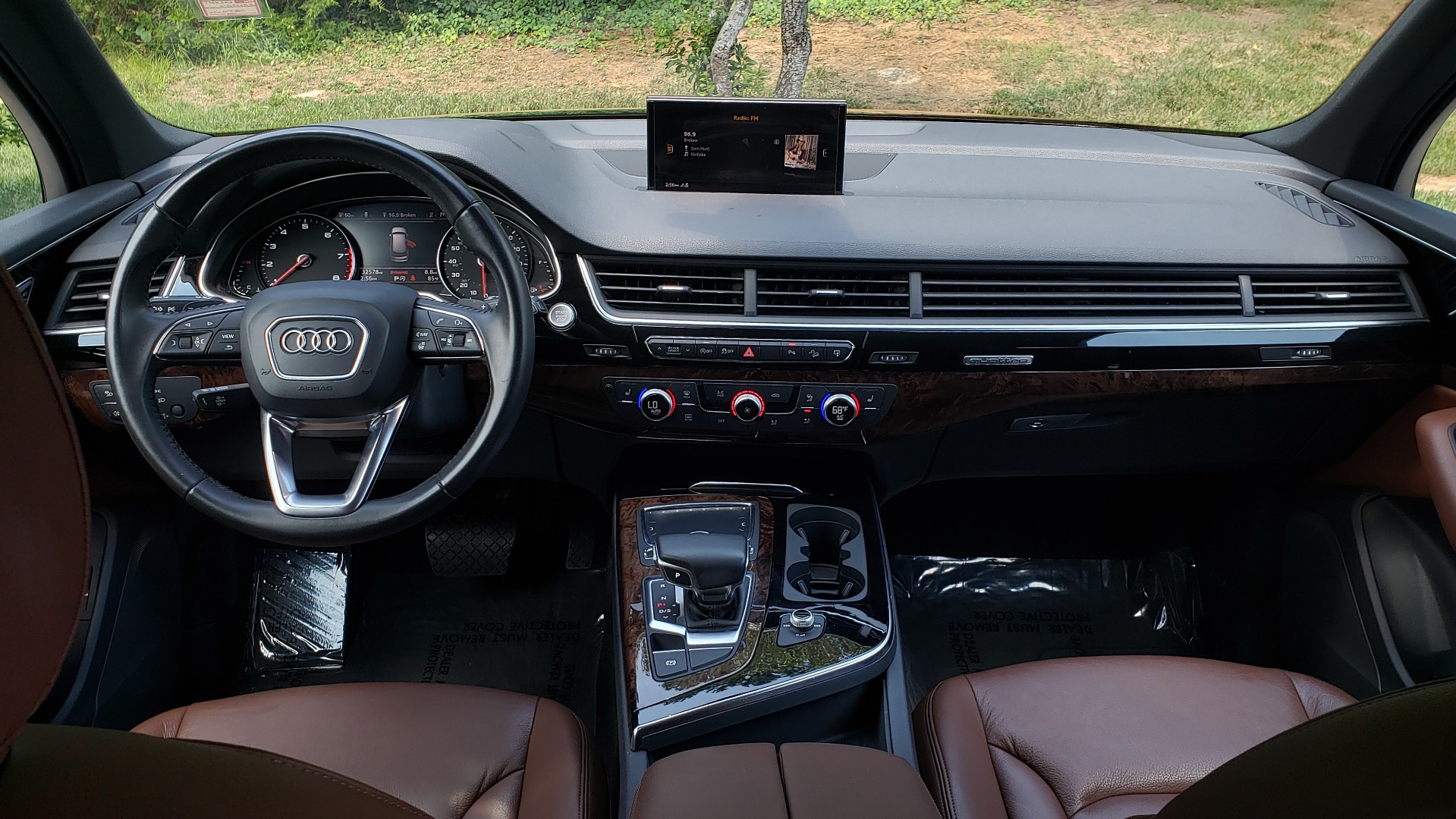 Used 2017 Audi Q7 PREMIUM PLUS / NAV / CLD WTHR / 3-ROW / REARVIEW for sale $35,399 at Formula Imports in Charlotte NC 28227 81