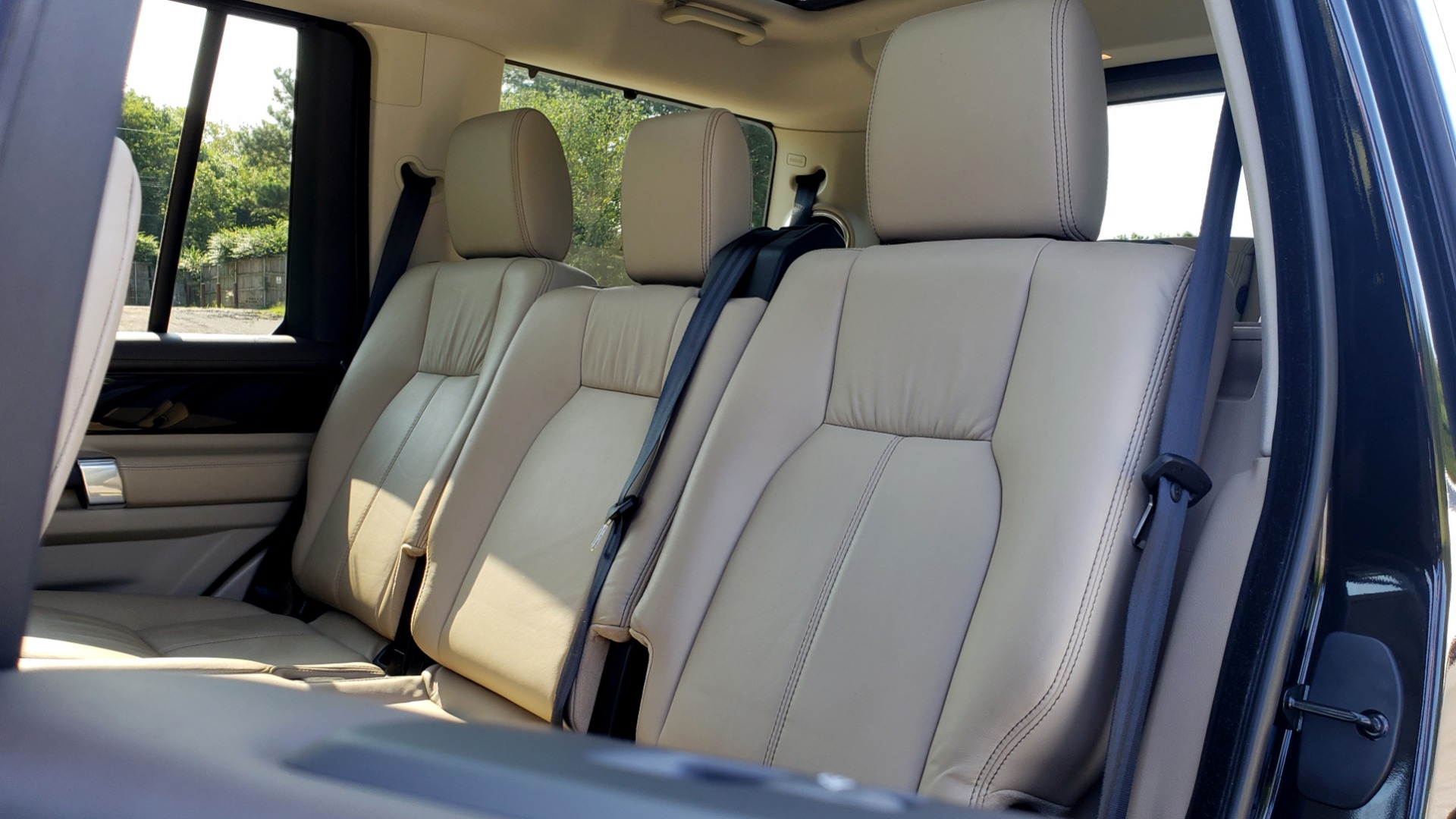 Used 2016 Land Rover LR4 HSE LUX LANDMARK EDITION / NAV / HTD STS / SUNROOF / REARVIEW for sale Sold at Formula Imports in Charlotte NC 28227 64