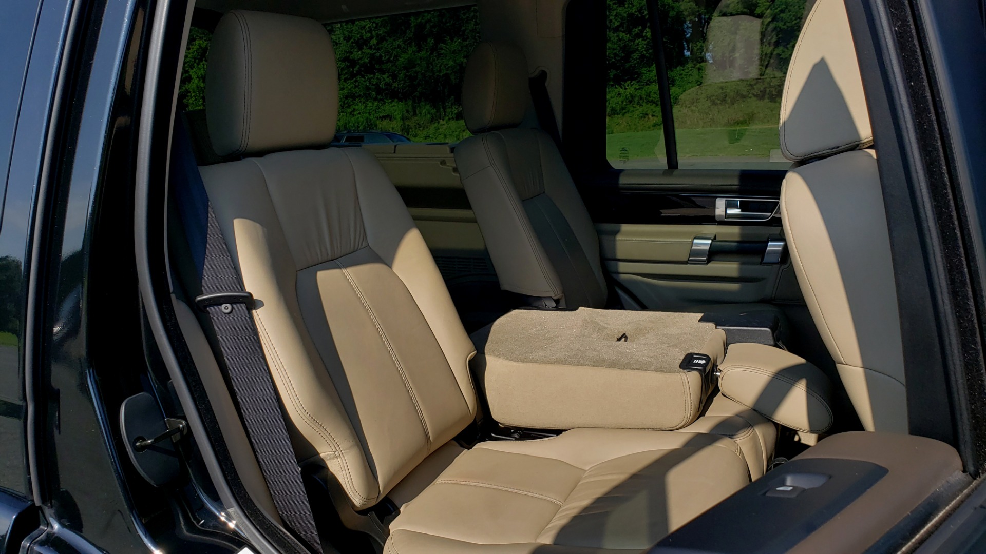 Used 2016 Land Rover LR4 HSE LUX LANDMARK EDITION / NAV / HTD STS / SUNROOF / REARVIEW for sale Sold at Formula Imports in Charlotte NC 28227 71