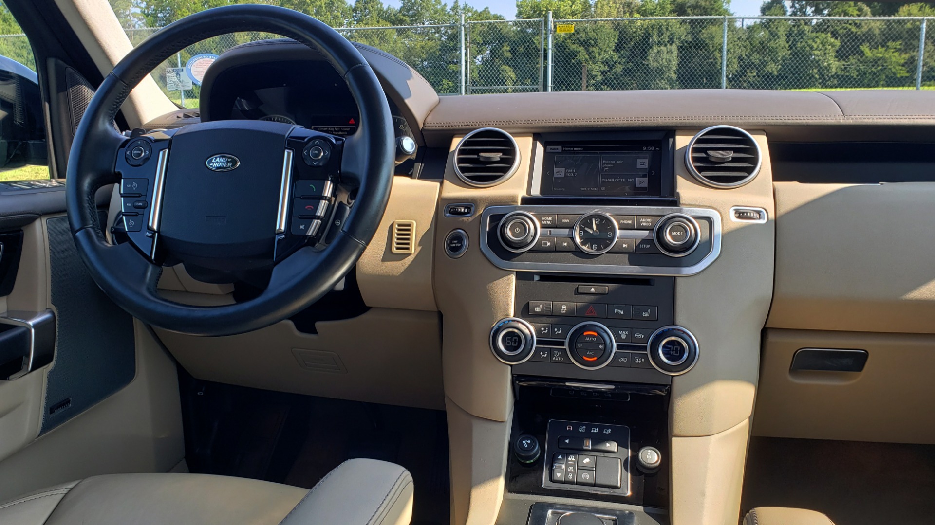 Used 2016 Land Rover LR4 HSE LUX LANDMARK EDITION / NAV / HTD STS / SUNROOF / REARVIEW for sale Sold at Formula Imports in Charlotte NC 28227 77