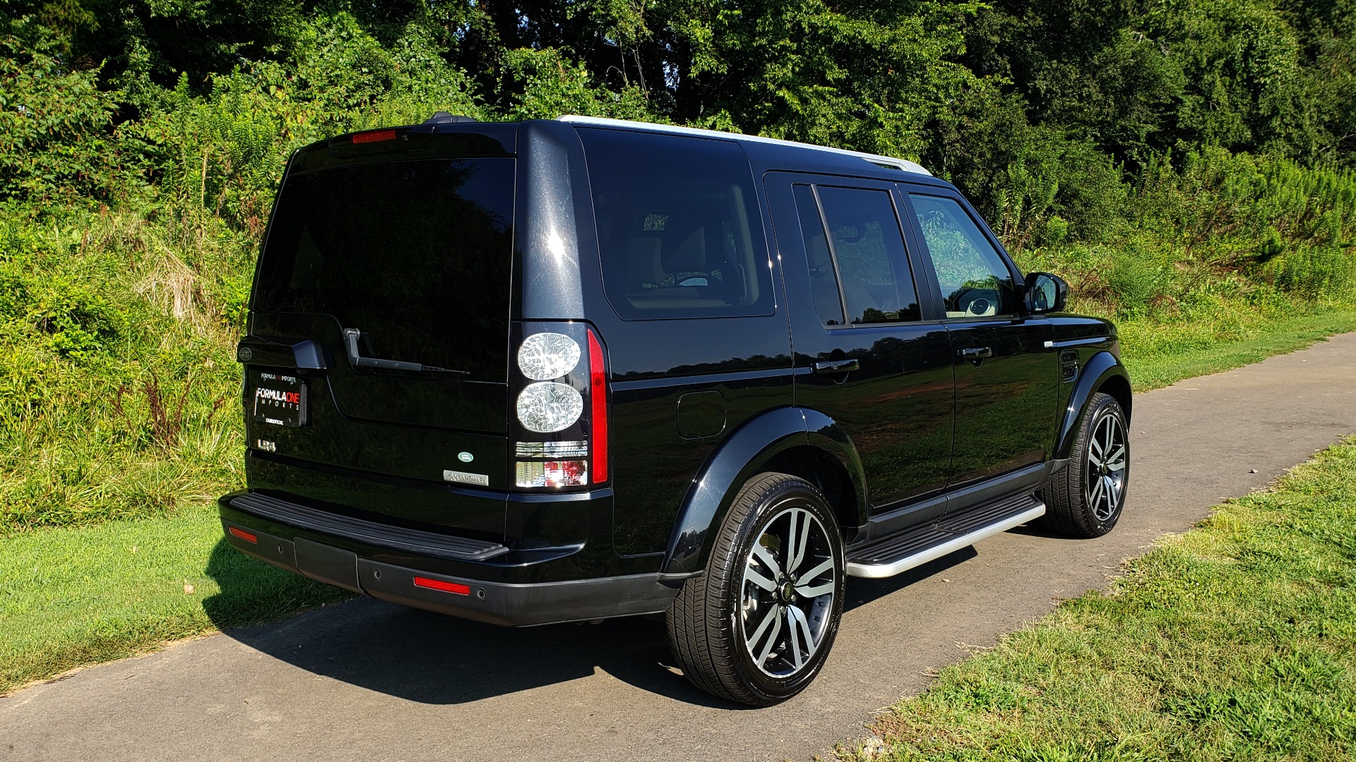Used 2016 Land Rover LR4 HSE LUX LANDMARK EDITION / NAV / HTD STS / SUNROOF / REARVIEW for sale Sold at Formula Imports in Charlotte NC 28227 8